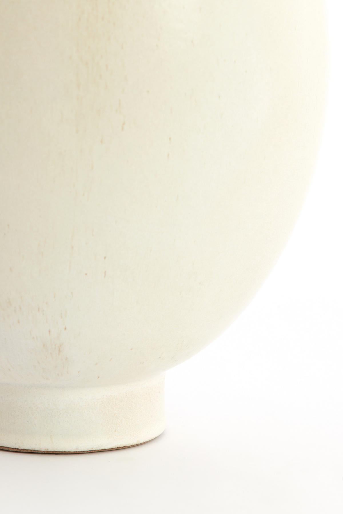 VAZE Lorea Weiß 24.5/24.5/33.5 cm - Weiß, Keramik (33.5cm) - Light & Living