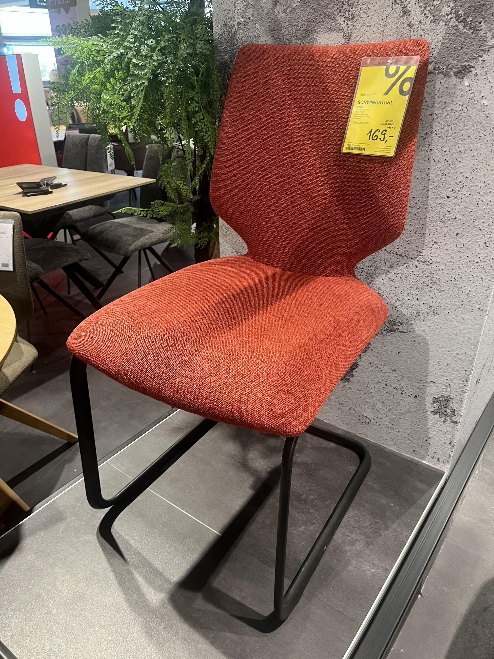 Schwingstuhl in Rot - Venjakob
