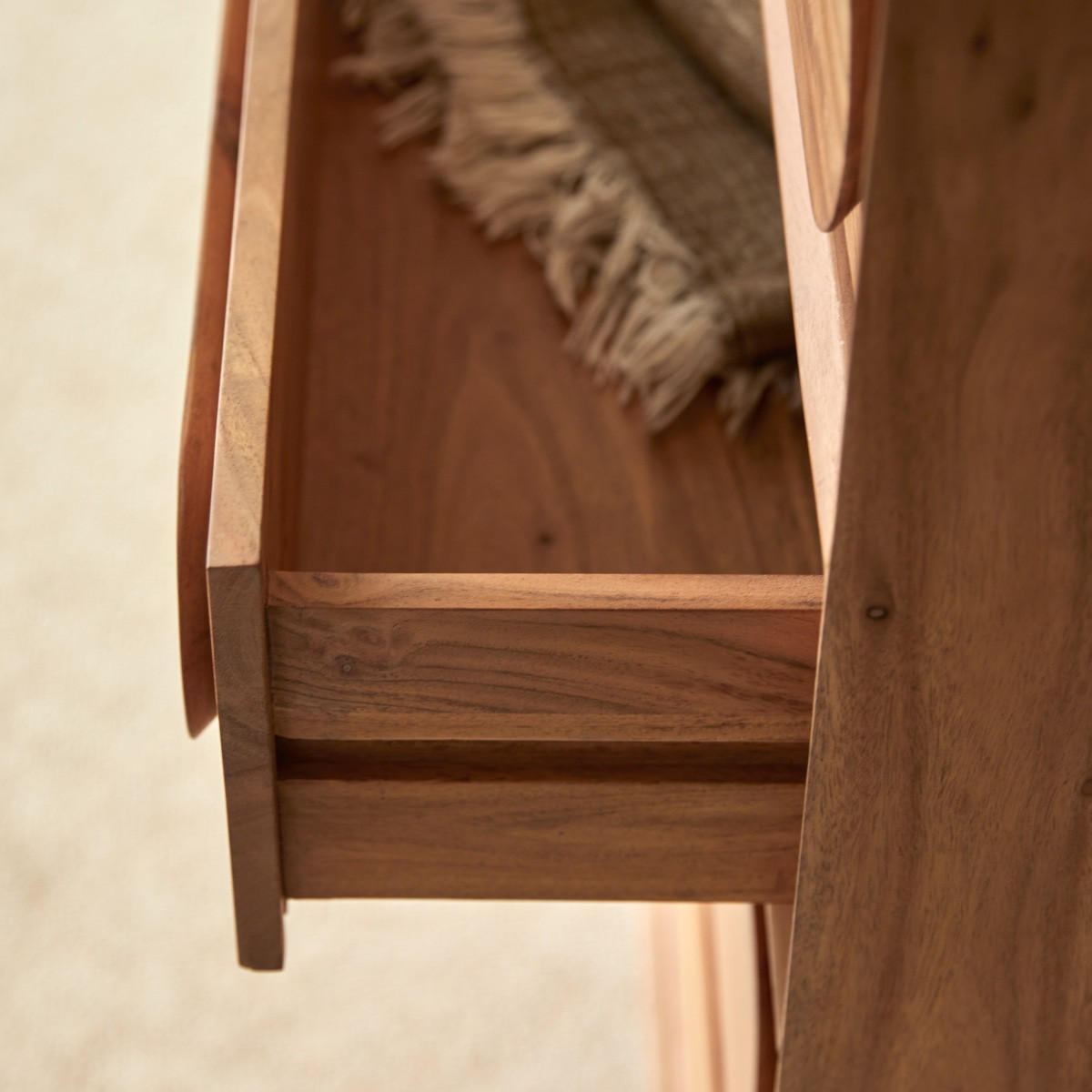 KOMMODE Olga Natur aus Akazie - Naturfarben, Holz (82/114/50cm) - Tikamoon