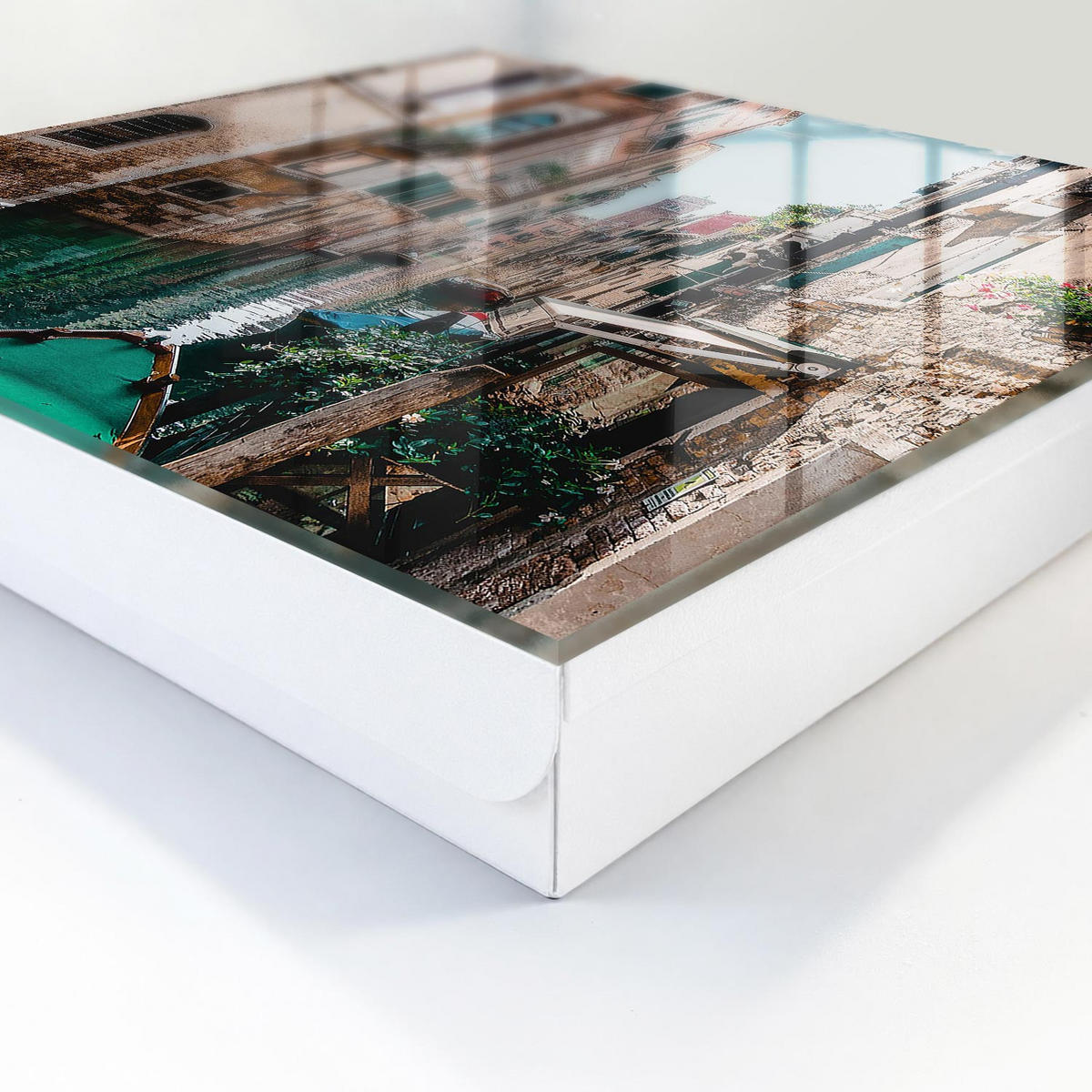 SCHLÜSSELBOX Weiß 30x30 cm – Türöffnung nach rechts - Venezianischer Kanal - Braun, Metall (30/30/5cm) - TULUP
