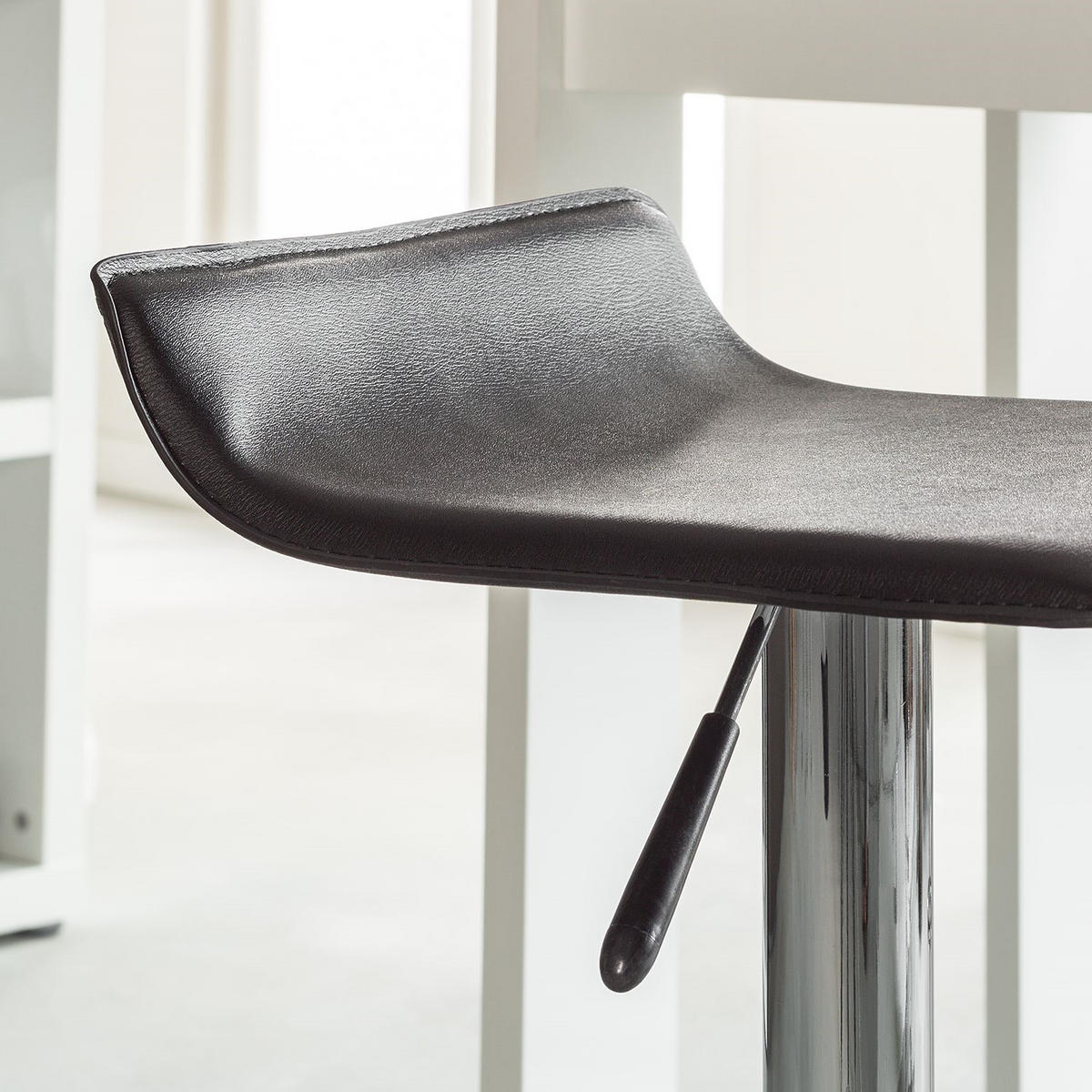 BARHOCKER (2er-Set) - Kunstleder - Chromfarben/Schwarz, Kunststoff/Metall (38/63/39cm) - home24