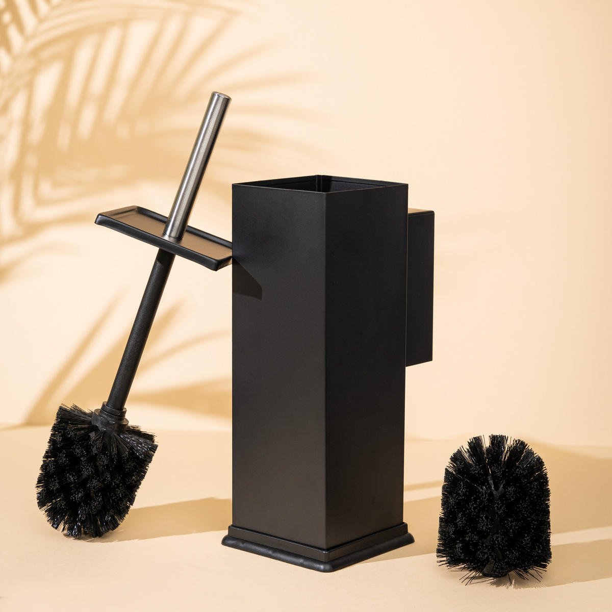 WC-GARNITUR inkl. Wandhalterung - Schwarz, Metall (10/39/14.5cm) - bremermann