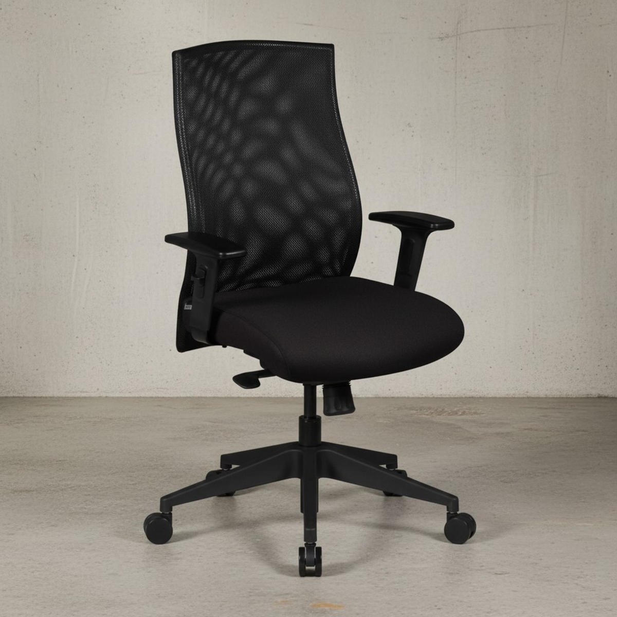 BÜROSTUHL Schwarz Netz mit 3-Punkt-Synchronmechanik, Nylonfuß und Teppichrollen PARMA - Schwarz, Textil (65/113/65cm) - KADIMA DESIGN