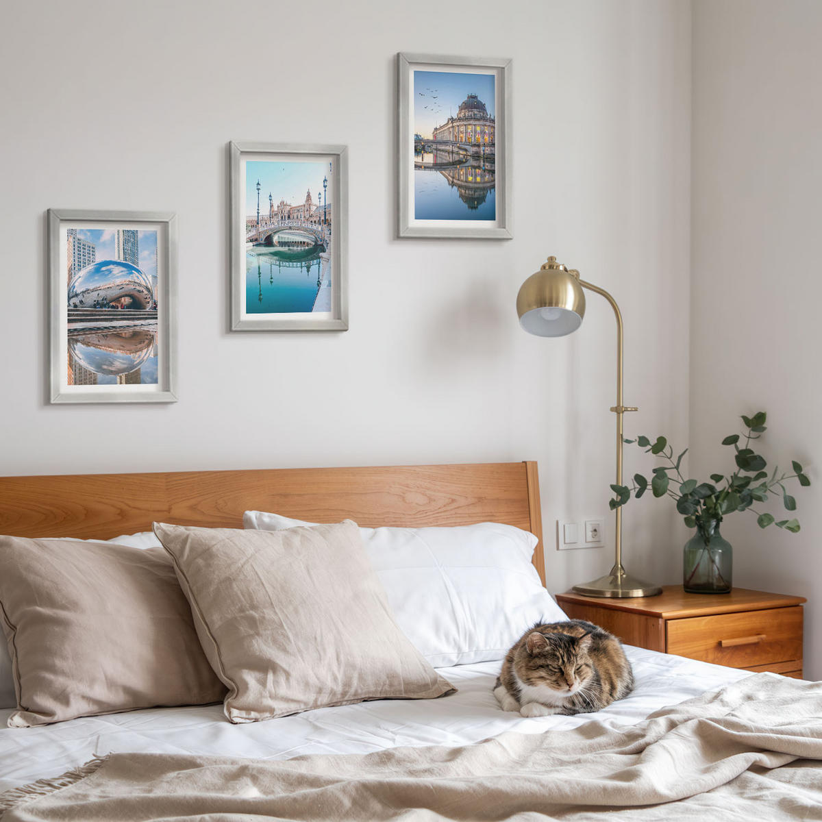 WANDBILDER 3er Set - 20x30 cm Silberner Rahmen - Architektur von Städten am Wasser - Silberfarben, Kunststoff (20/30cm) - ArtPrintCave