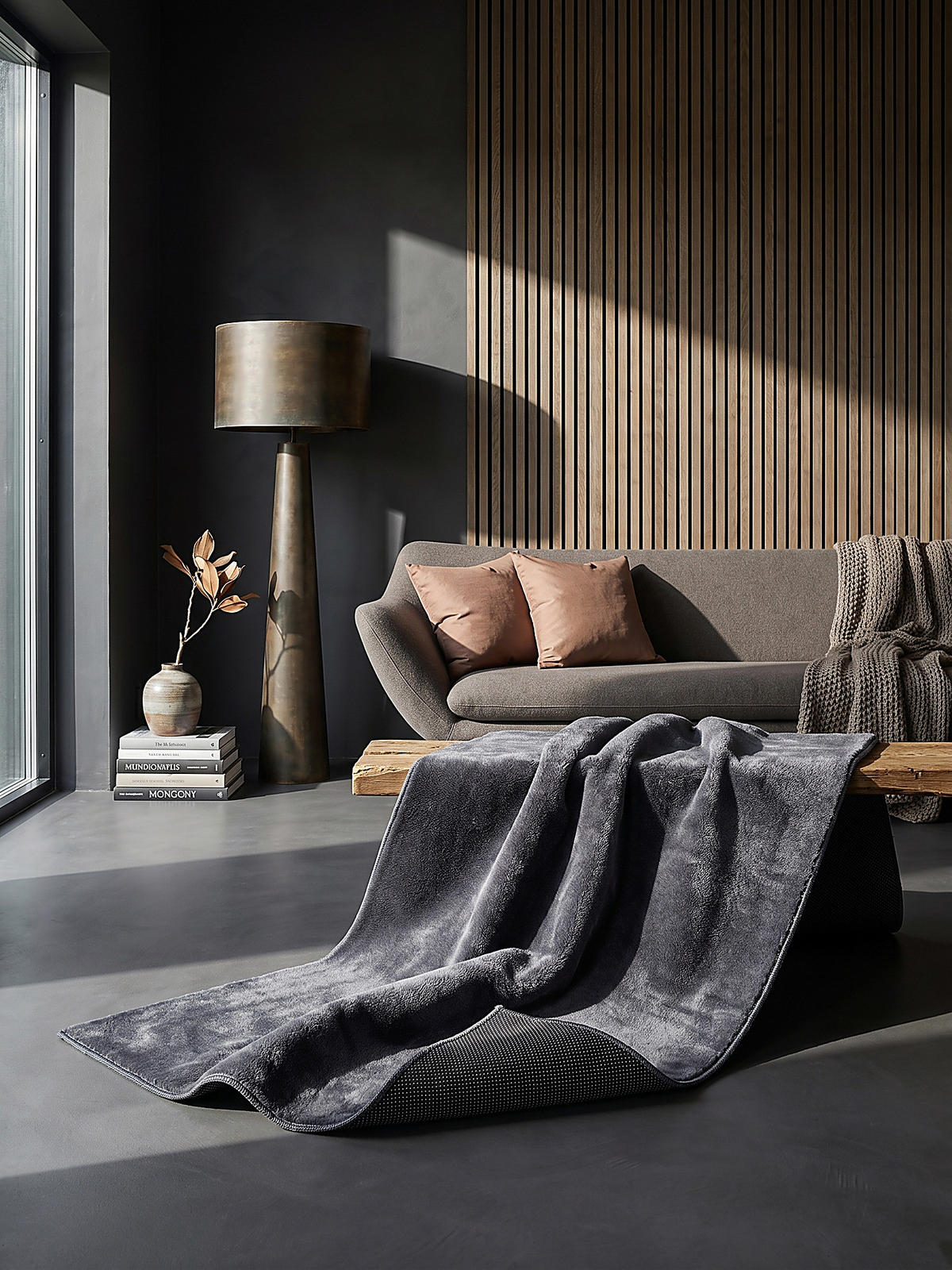 KURZFLORTEPPICH Antirutsch Uni DOUBS Polyester Anthrazit 200 x 280 cm - Anthrazit, Textil (200/280cm) - KADIMA DESIGN