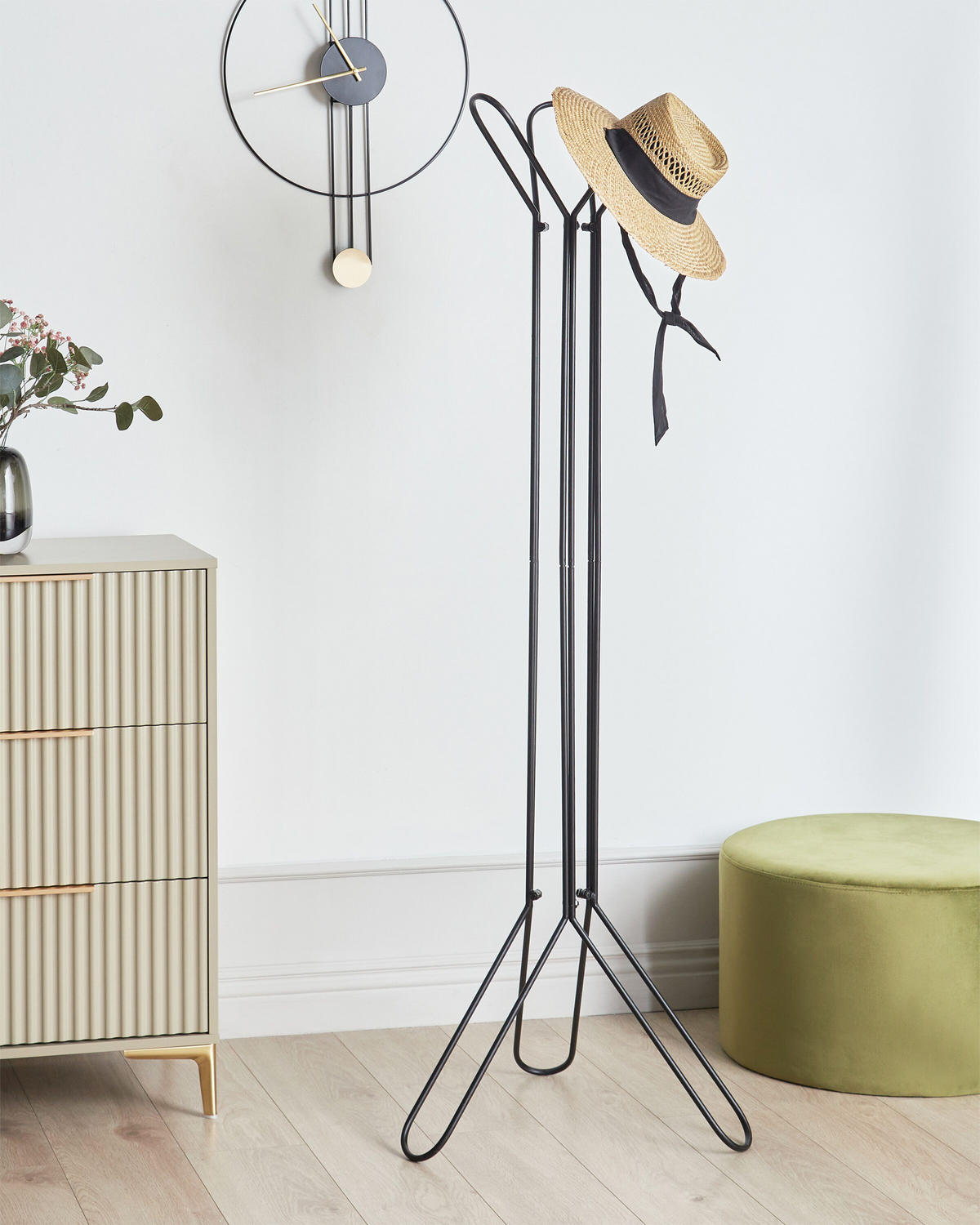 KLEIDERSTÄNDER Metall schwarz 162 cm Britton - Schwarz, Metall (48/162/48cm) - Beliani