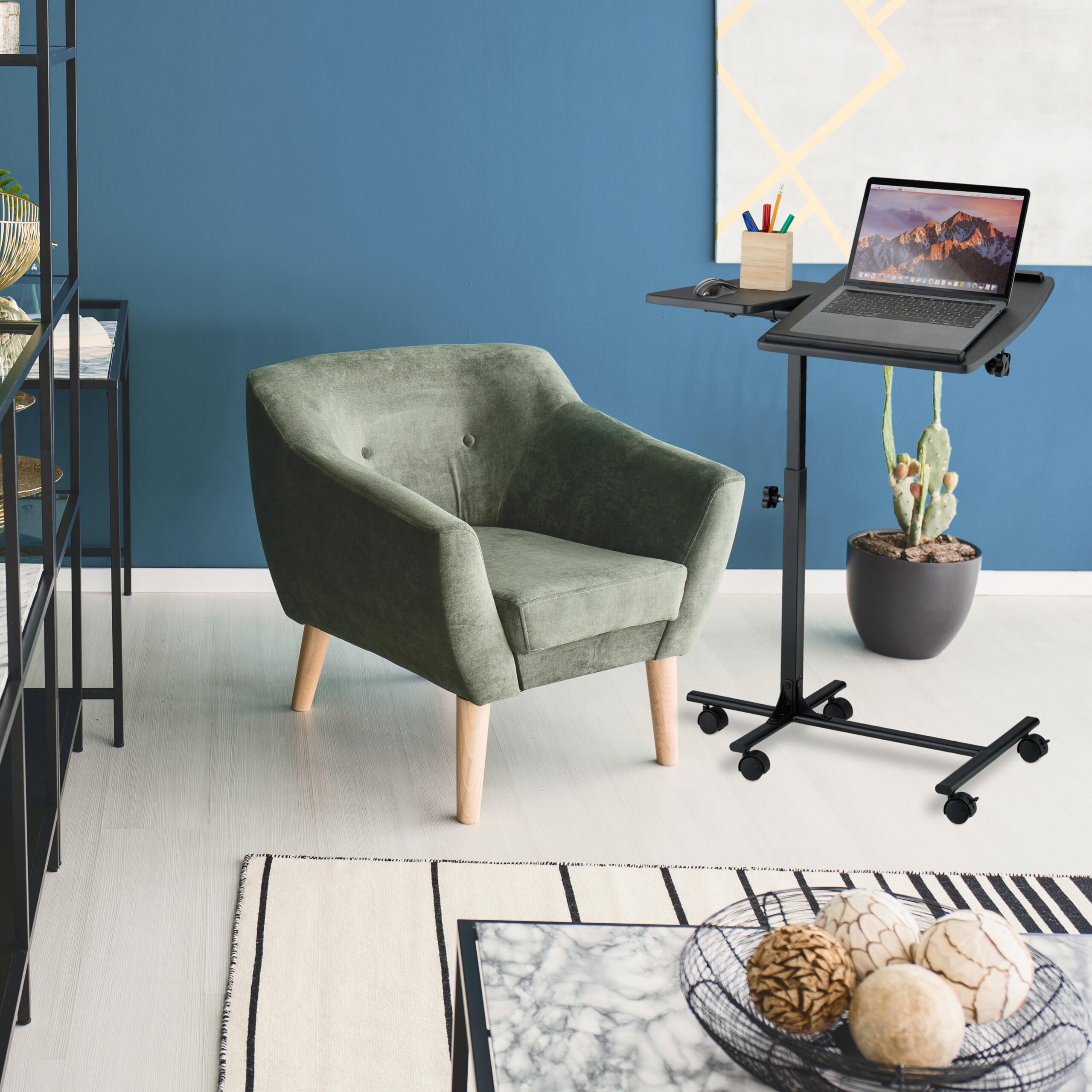 LAPTOPTISCH - Schwarz, Holzwerkstoff/Kunststoff (40/61/85cm) - Relaxdays