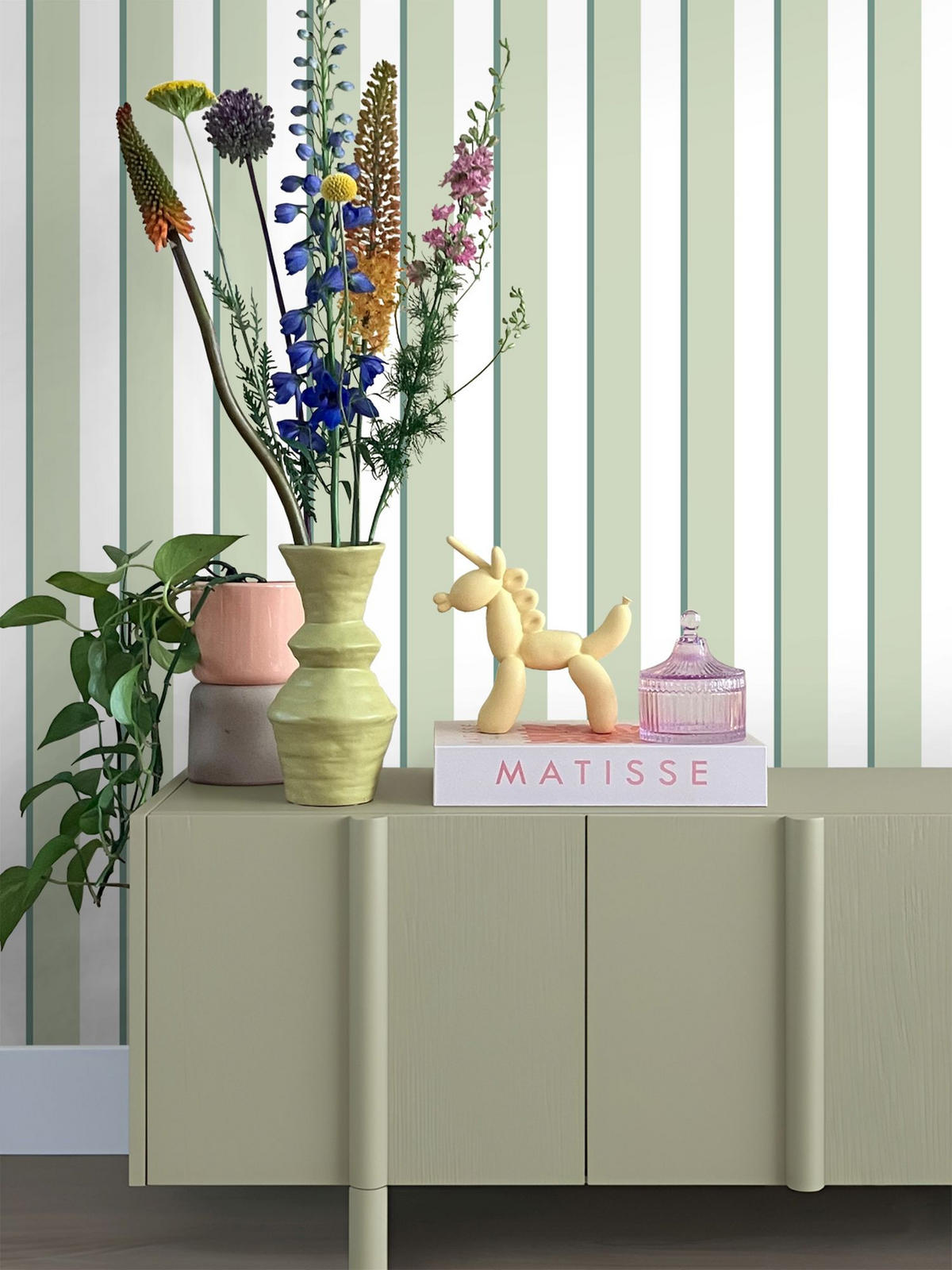 TAPETE Streifen 50 x 900 cm - Grün, Papier (50/900cm) - ESTAhome