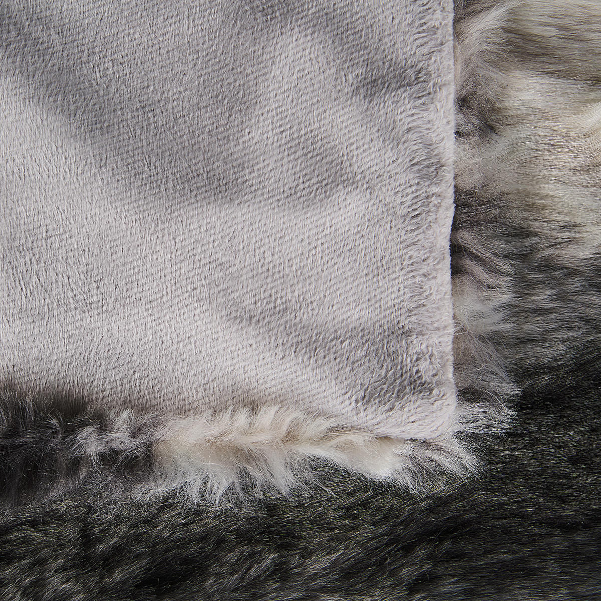 DECKE Grau Taza 180/220 cm - Grau, Textil (180/220cm) - Beliani