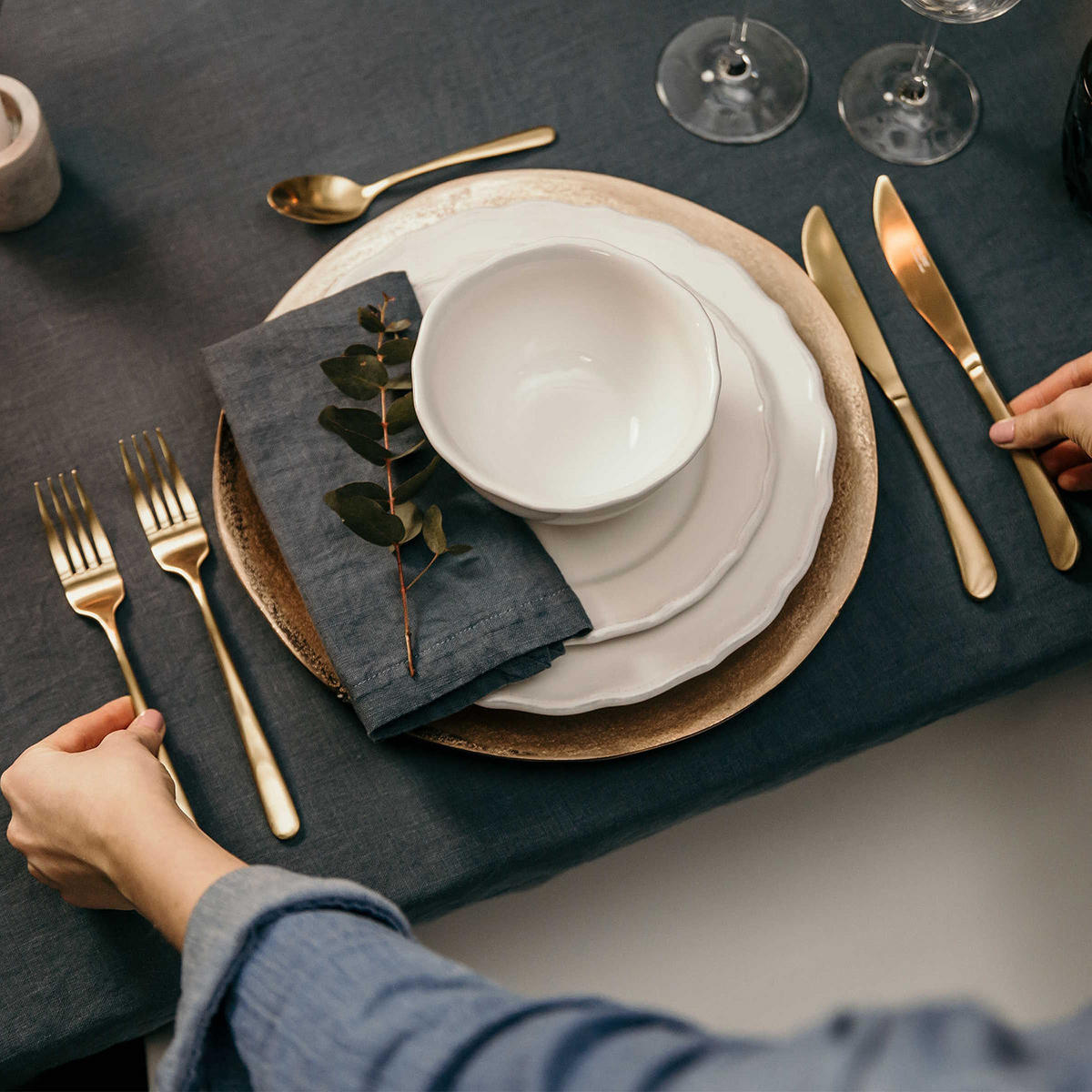 DEKOTELLER Banquet - Goldfarben, Metall (2cm) - Butlers