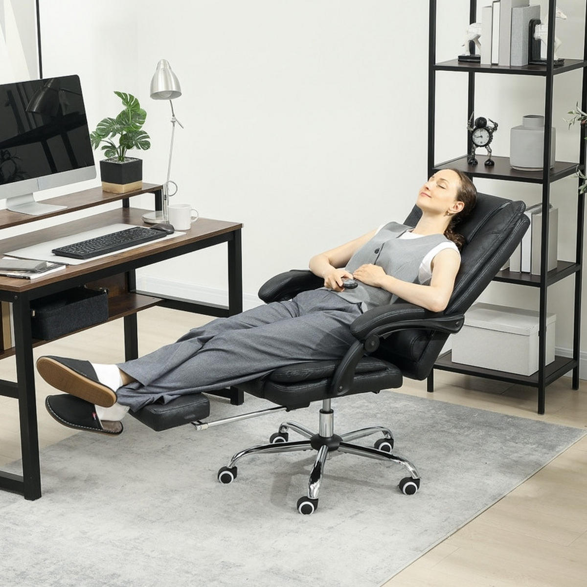BÜROSTUHL mit Massagefunktion 64 x 70 x 110-118 cm Schwarz - Schwarz, Kunststoff (70/118/64cm) - Meubliv