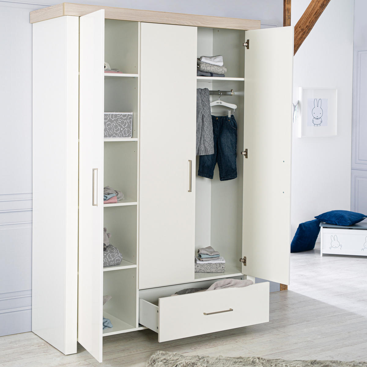 KLEIDERSCHRANK Lucy - Weiß, Holzwerkstoff/Metall (138.5/199/52.5cm) - Roba