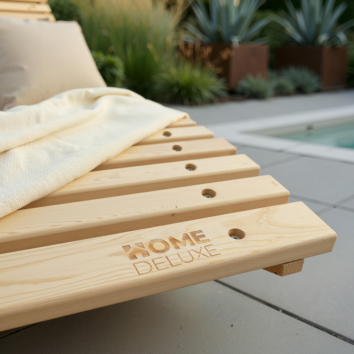 WELLENHOLZLIEGE WOLGA - 60 cm - Naturfarben, Holz (60/82/188cm) - Home Deluxe