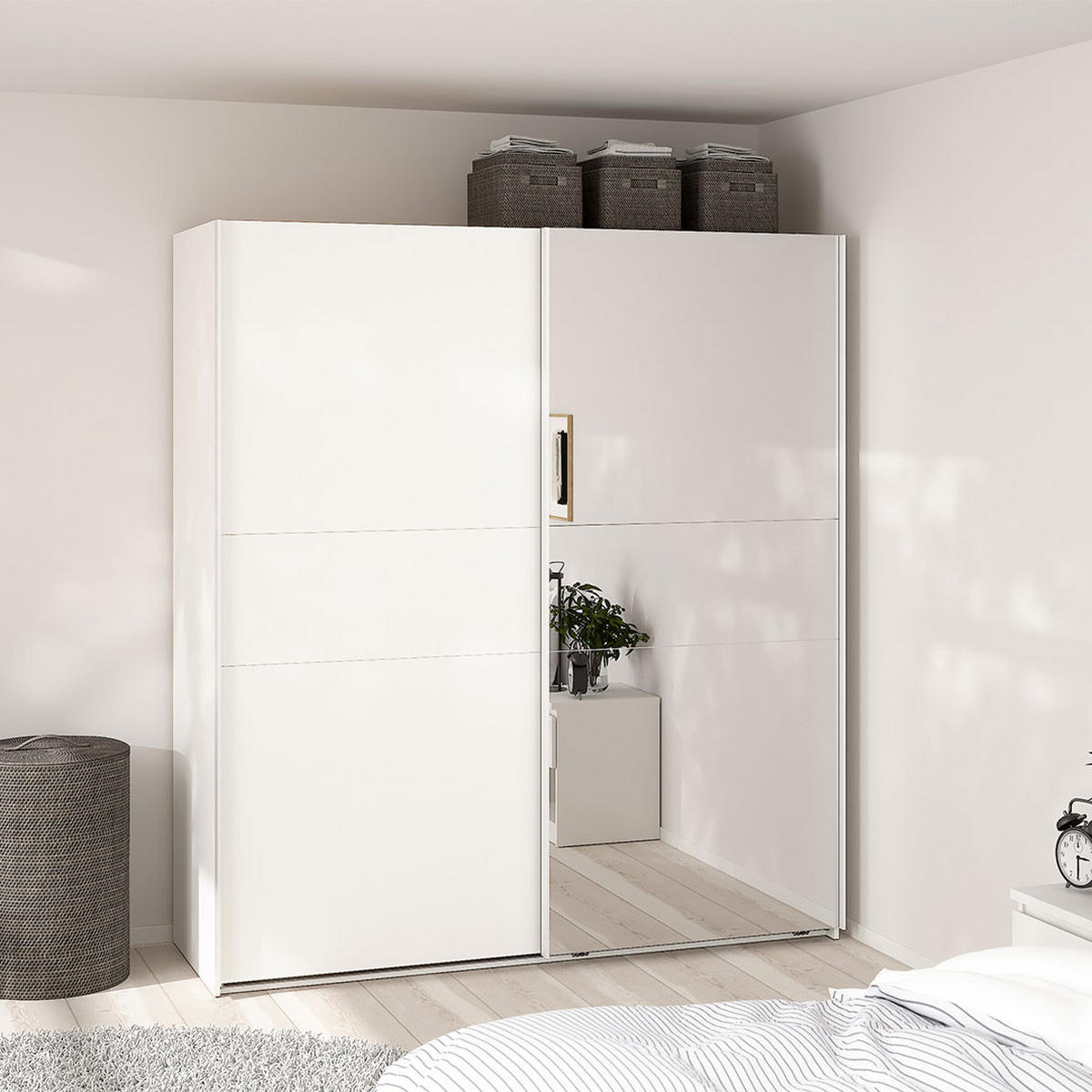 SCHIEBETÜRENSCHRANK, Como, Weiß, Holzwerkstoff, 179 x 67 x 201 cm - Weiß, Holzwerkstoff (179/201/67cm) - ebuy24