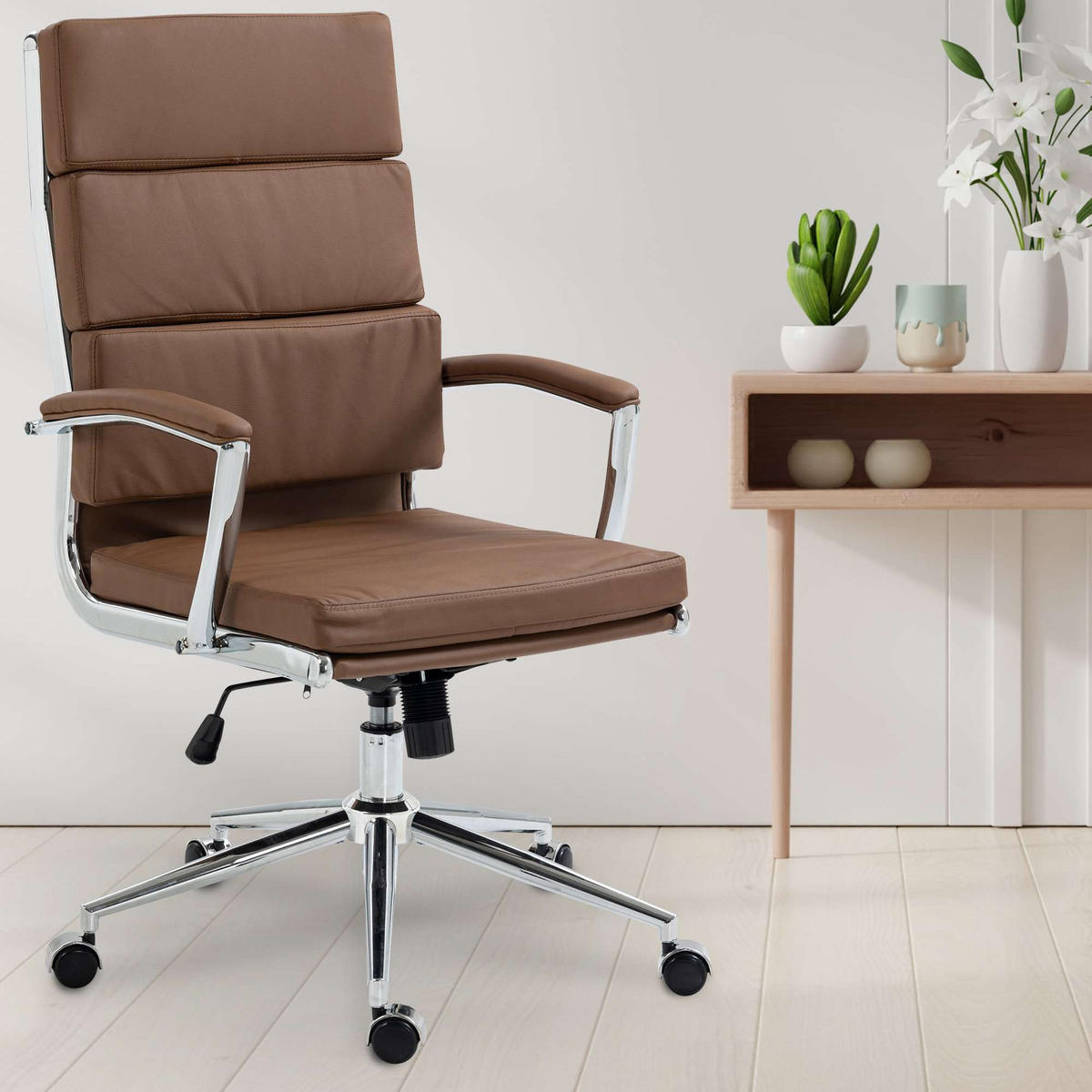 CHEFSESSEL Lederlook hellbraun - Chromfarben/Hellbraun, Textil/Metall (61/107/65cm) - CLP