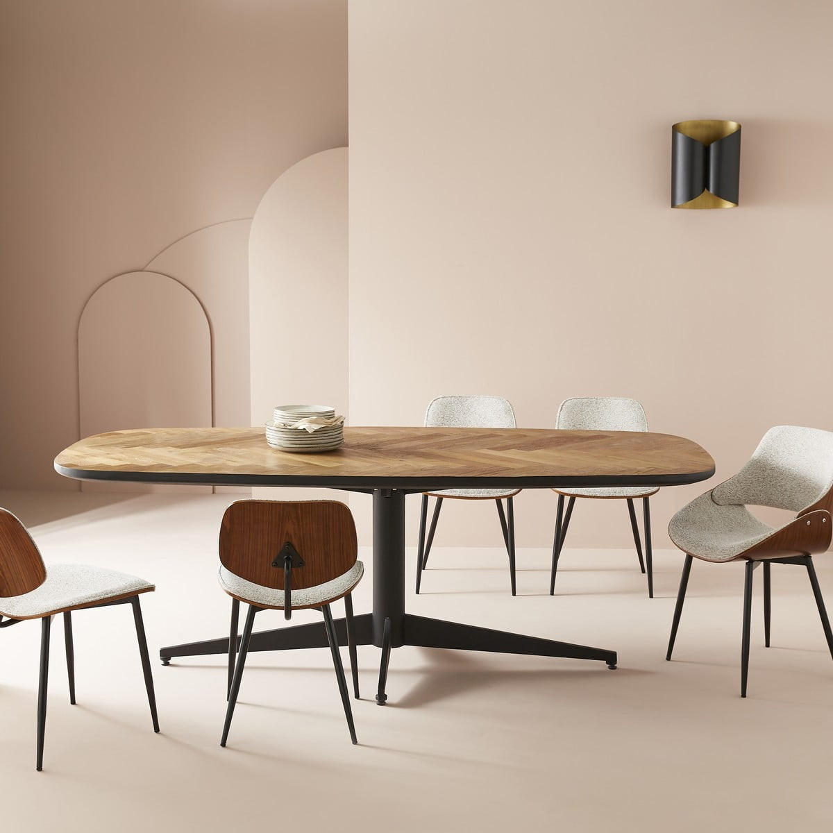 MASSIVHOLZTISCH L220 cm – BERNARD - Eichefarben, Holzwerkstoff (104/104/76cm) - Signature