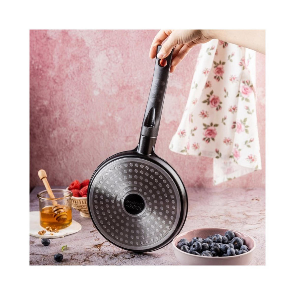 CRÊPEPFANNE Schwarz 18/18/1.8 cm 63853 - Schwarz, Metall (18cm) - Klausberg 