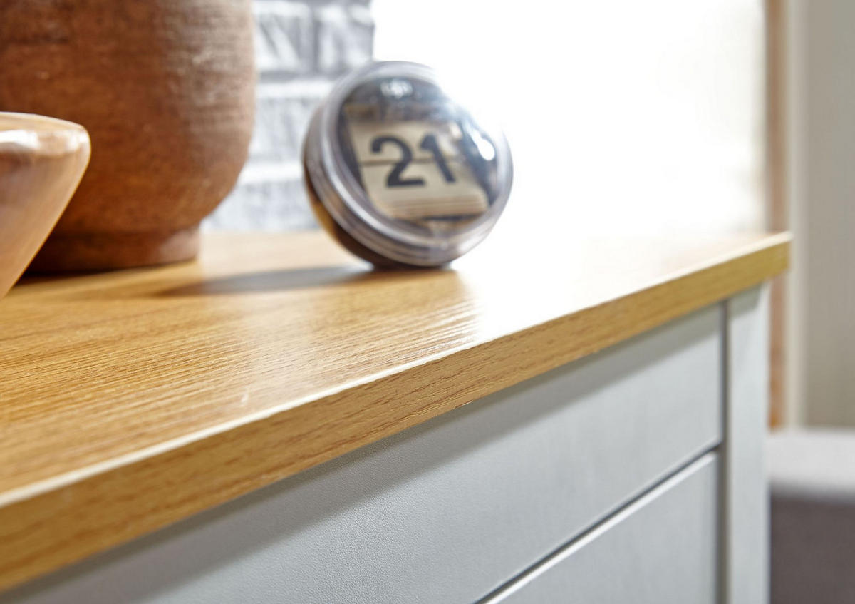 KOMMODE – Eiche-Finish, 3 Schubladen, 2 Türfächer - Weiß, Holz/Metall (79/81/35cm) - KADIMA DESIGN