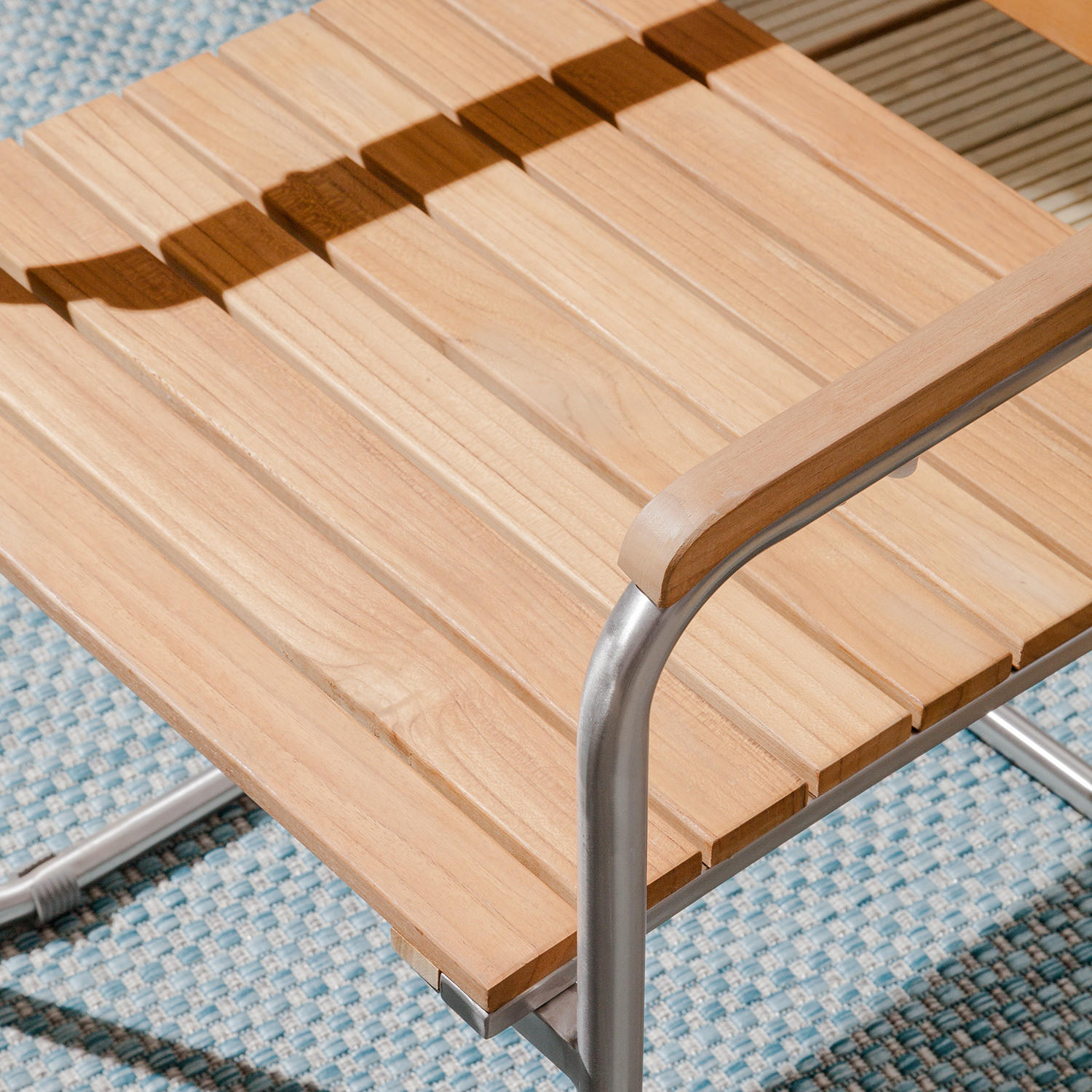 FREISCHWINGER - Teak massiv / Edelstahl - Teak / Silber - 2er-Set - Silberfarben/Braun, Holz/Metall (55/86/58cm) - home24