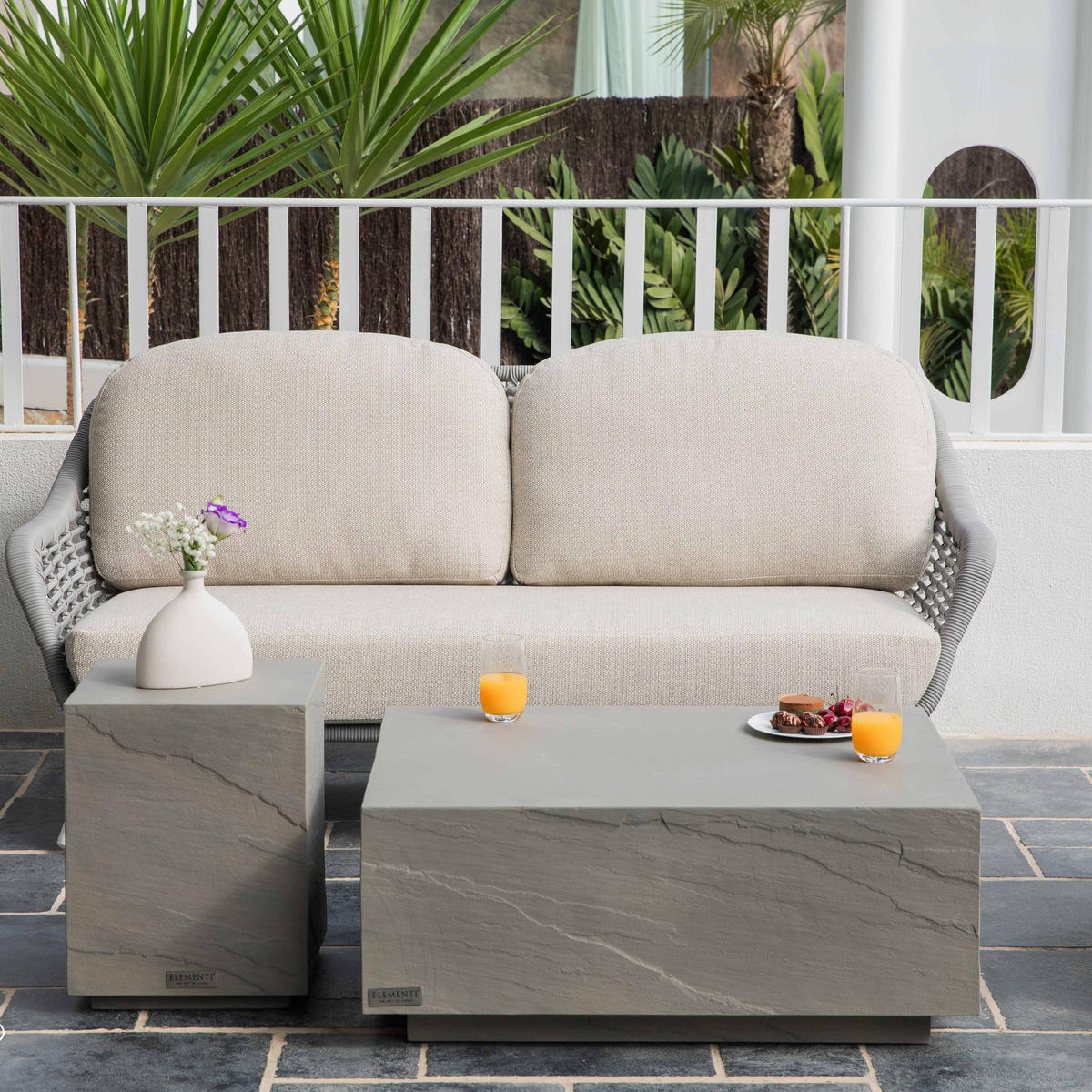 COUCHTISCH COLORADO aus GF-Beton Quadrat, Wetterbeständig, 102x102x36 cm - Grau, Naturmaterialien (102/102/36cm) - Elementi