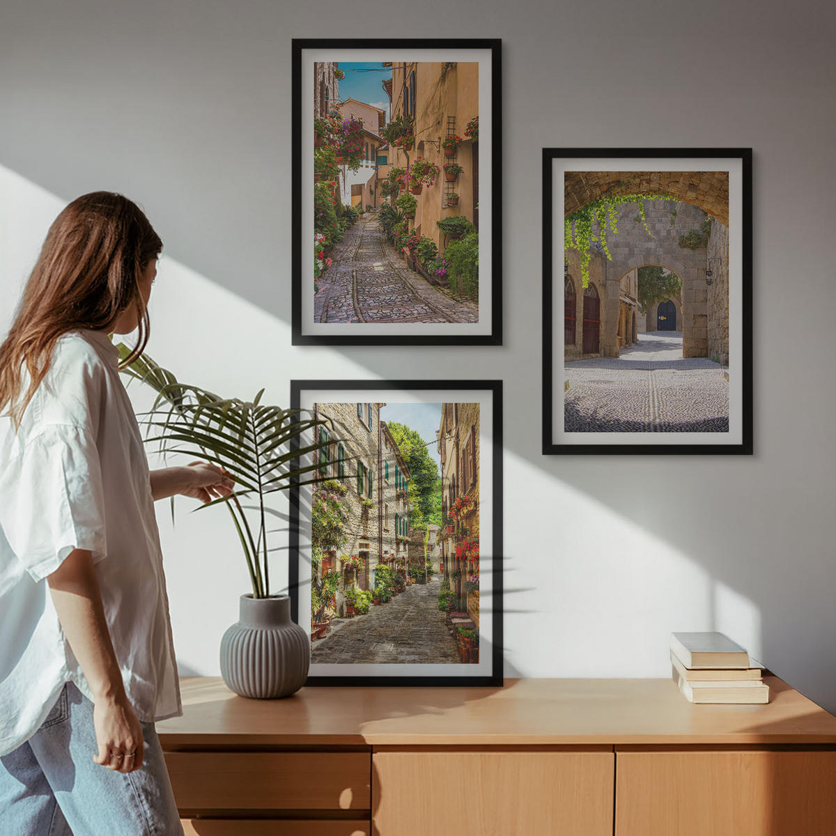 BILDER SET 3er Set - 40x60 cm Schwarzer Rahmen - Italienische Straßen, Blumen, Architektur - Schwarz, Kunststoff (40/60cm) - TULUP