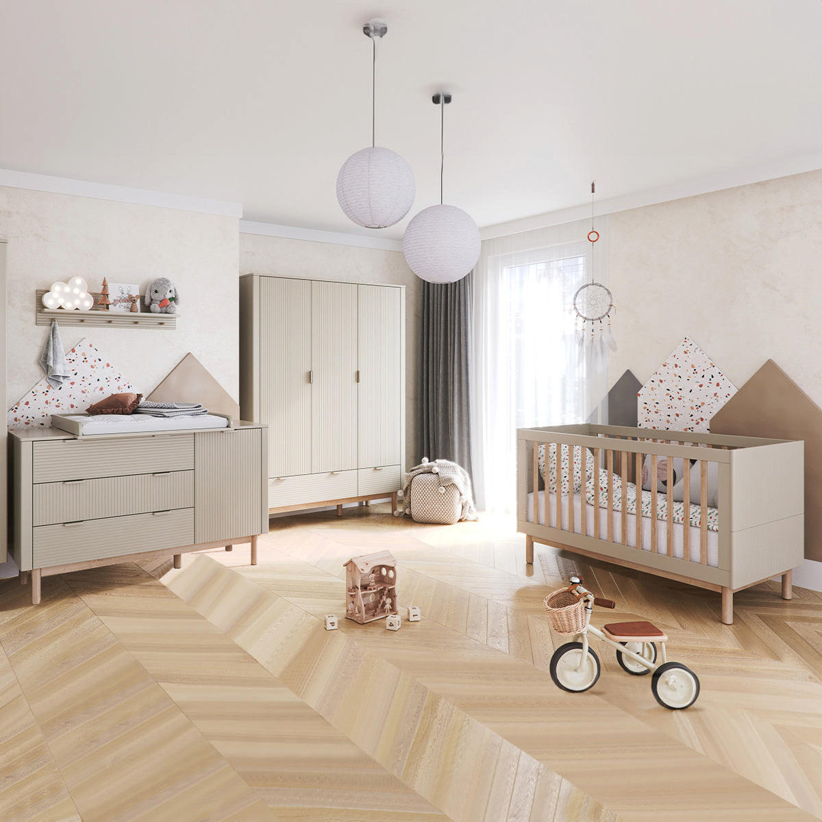 PREVIJALNA KOMODA Miloo Šampanjec - bež, leseni material (144.5/90.5/52.5cm) - Petits-meubles