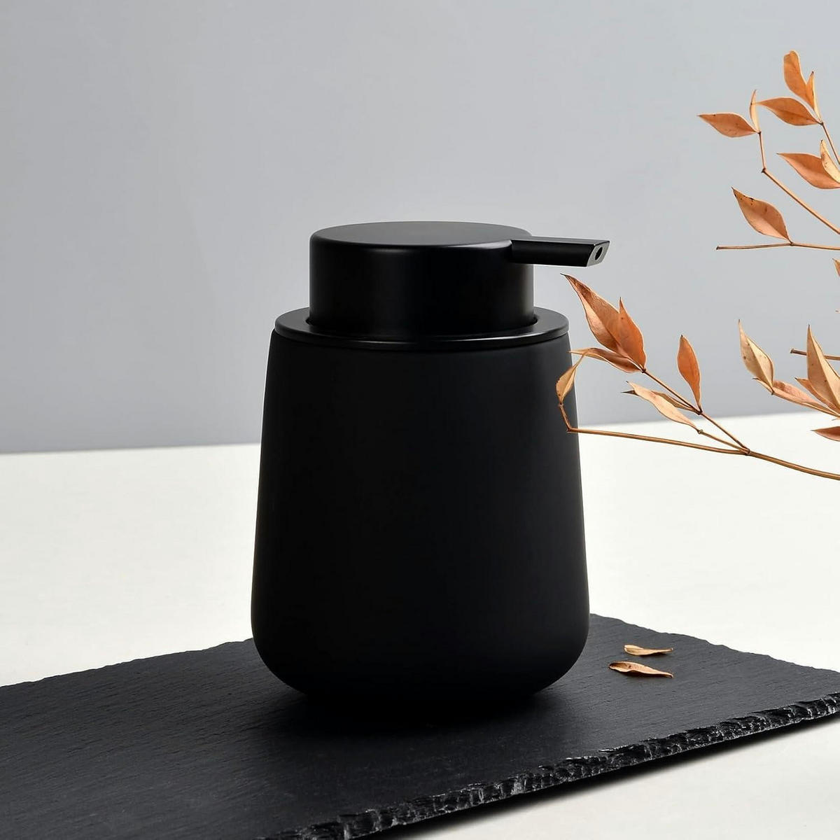 SEIFENSPENDER Keramik Schwarz Matt 350ml - Schwarz, Keramik (9/12/9cm)
