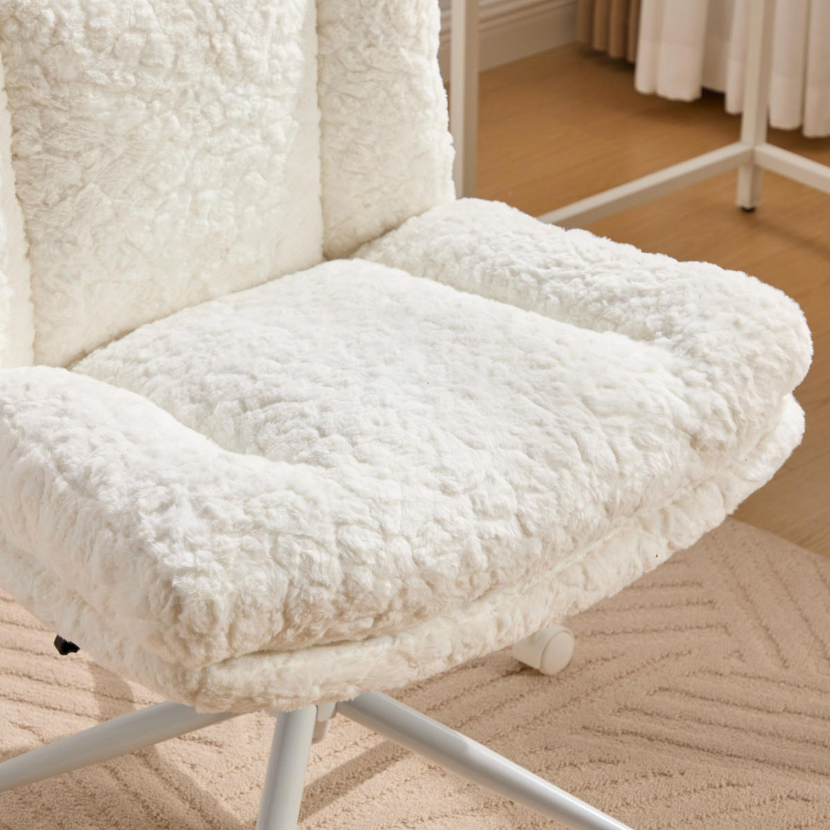 DREHSTUHL DE-36327 mit breiter Sitzfläche Creme - Creme, Metall (67/94/63cm) - ComfortXL