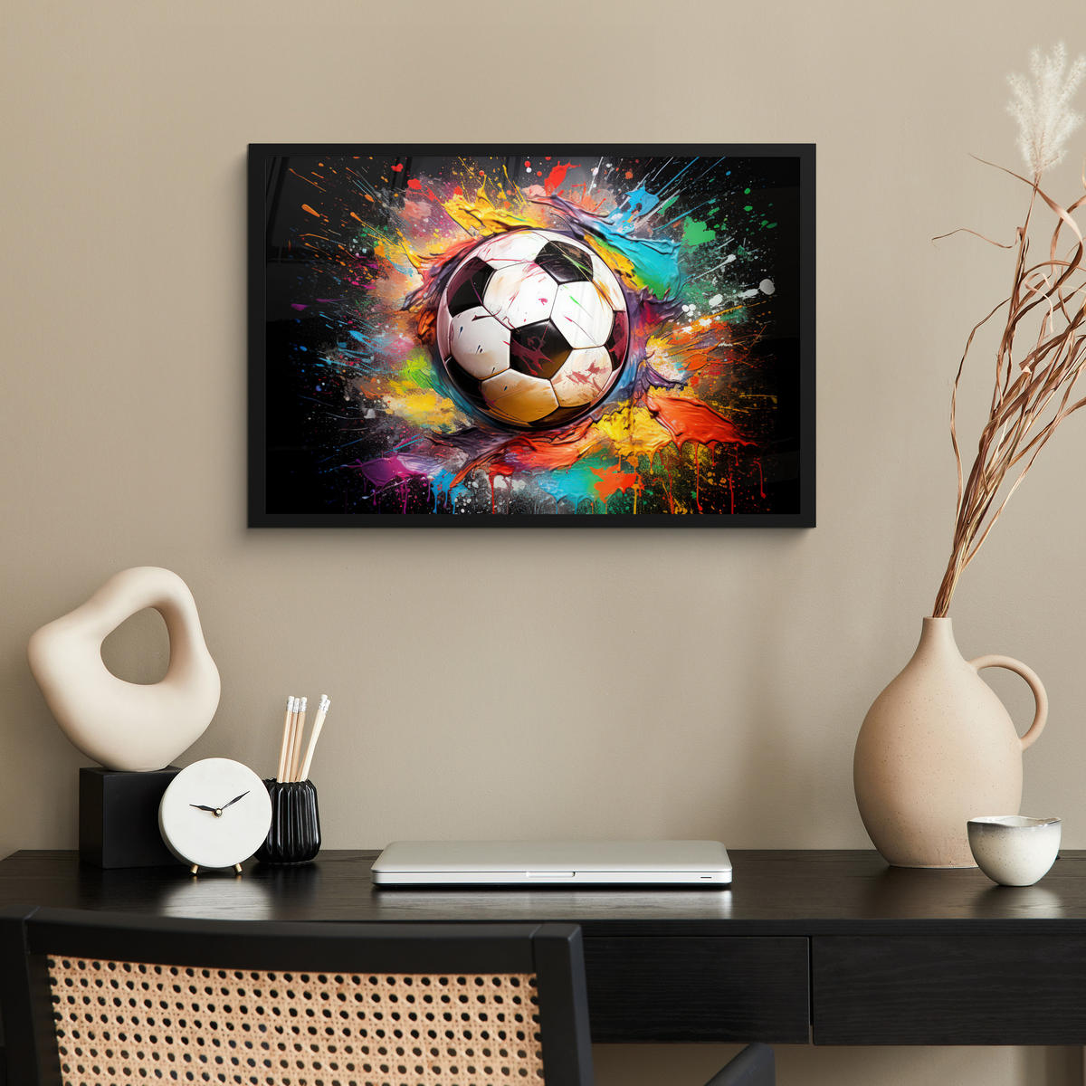 POSTER MIT RAHMEN Fußball - Farbe - Farben - Schwarz - Weiß 60x40 cm - Weiß, Papier (60/40cm) - MuchoWow