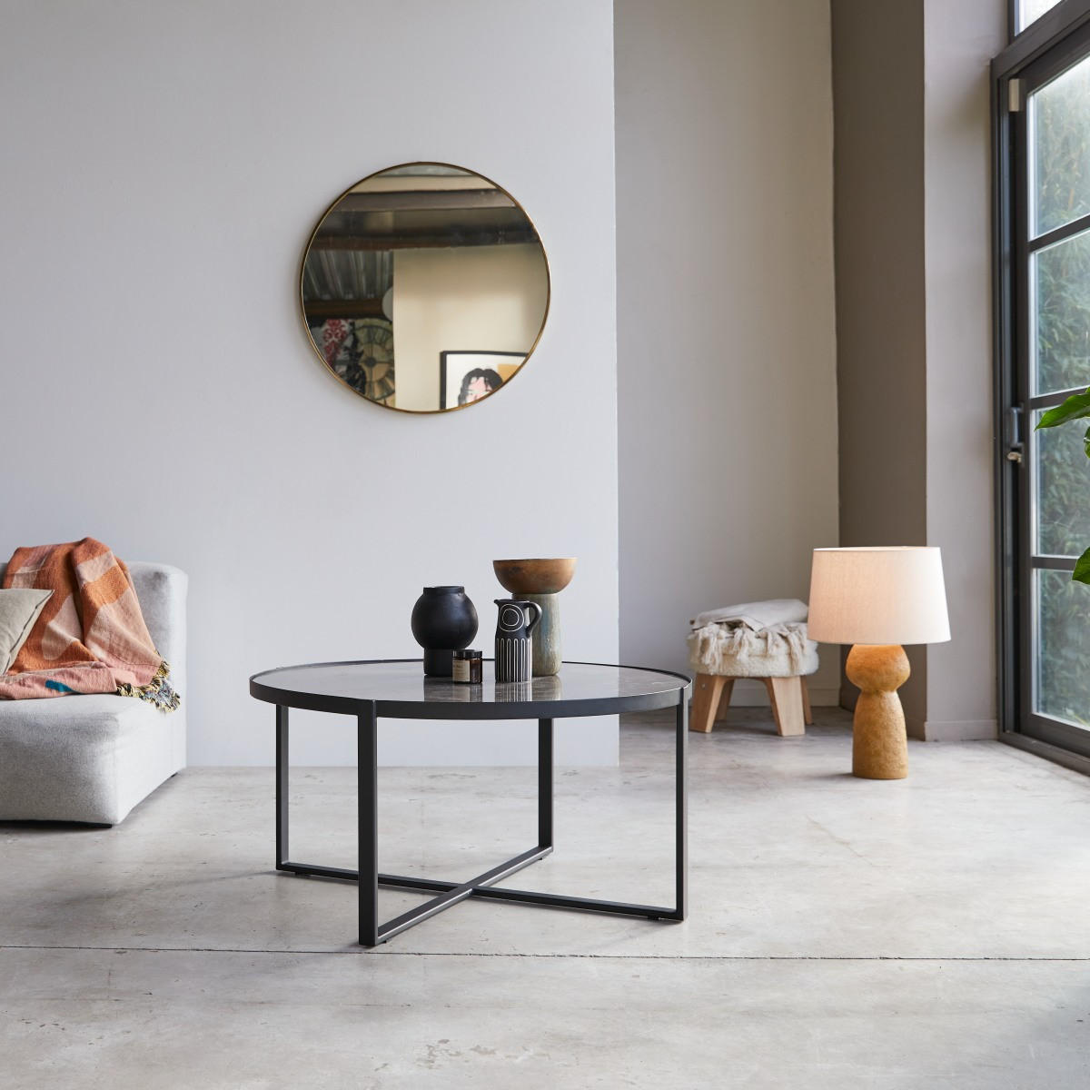 COUCHTISCH Milan Schwarz aus Marmor - Schwarz, Stein (92/92/45cm) - Tikamoon