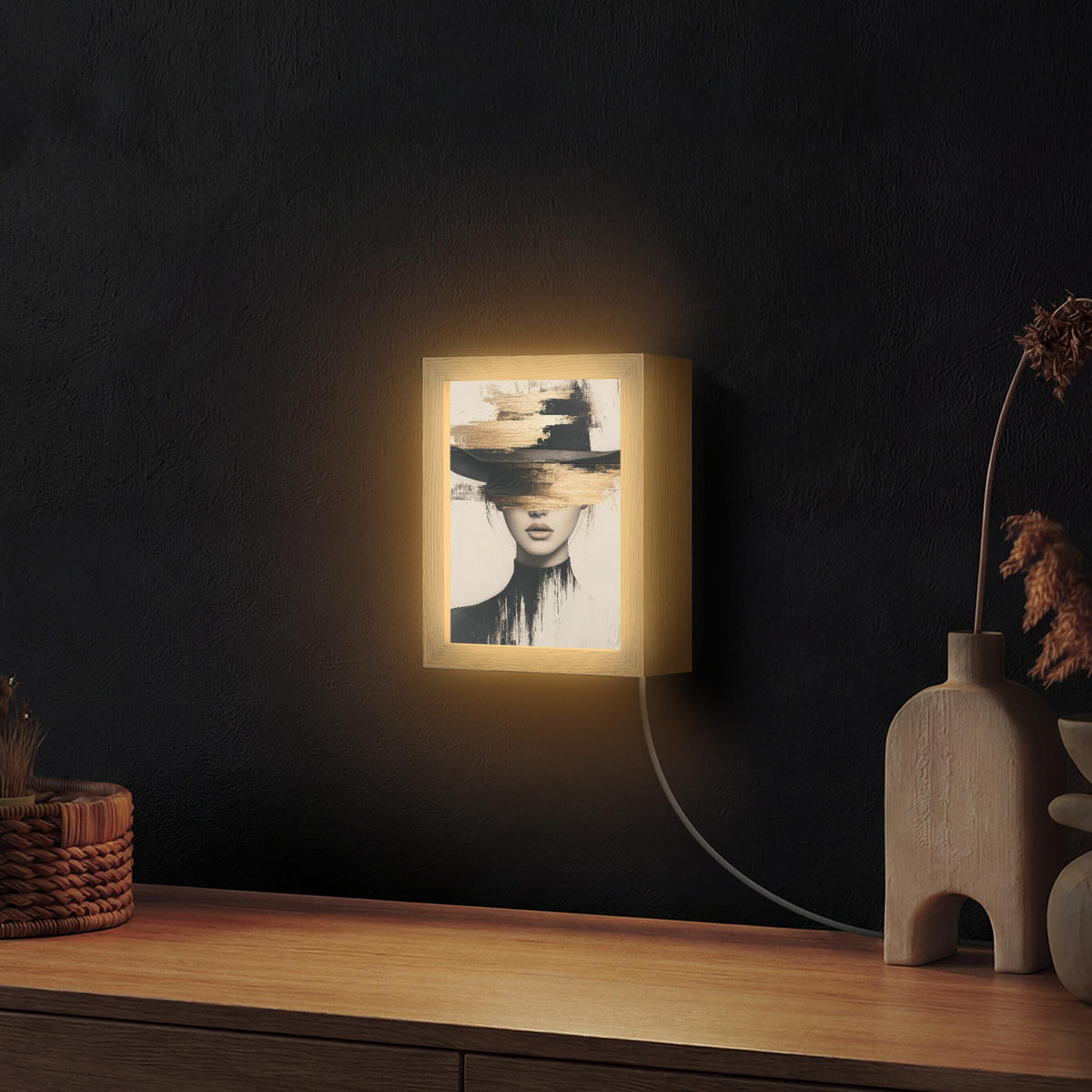 NÁSTĚNNÁ LAMPA Žena - klobouk - barva 15x20 cm - krémová, kompozitní dřevo (15/20/8cm) - OnlyWow
