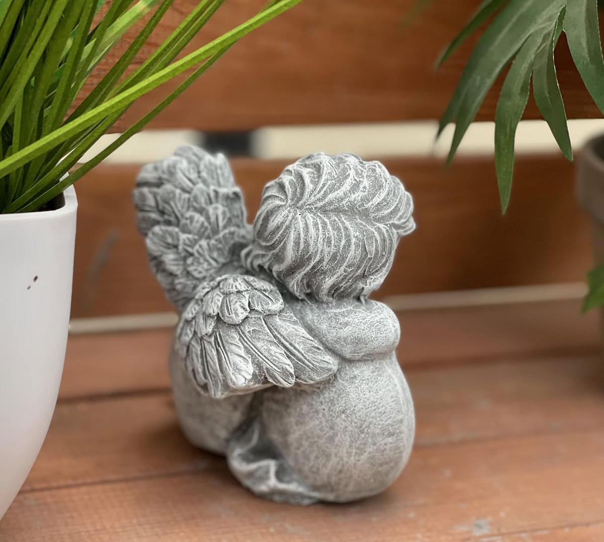 STEINFIGUR Engel am Herz Ein Engel schütze Dich frostsicher Steinguss - Grau, Stein (13/12/8cm) - stoneandstyle