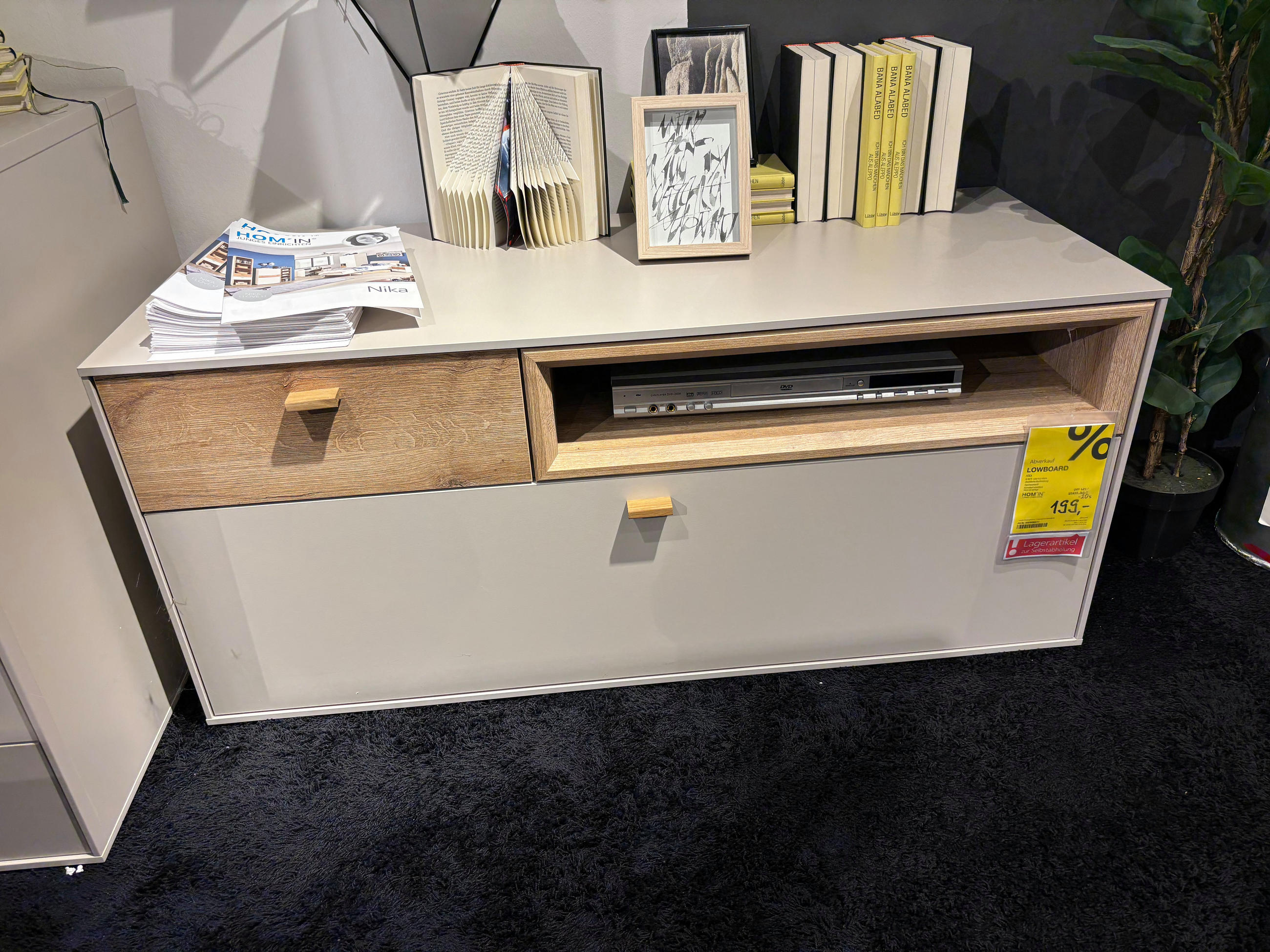 LOWBOARD NIKA - Hom`in