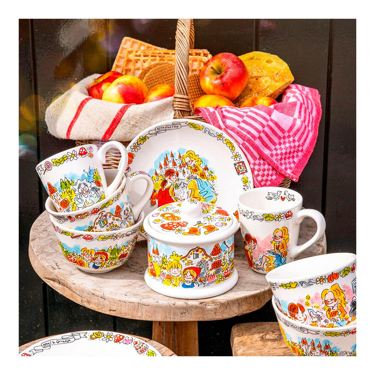 SUPPENSCHALE Aschenputtel in Bunt - 14cm - Multicolor, Keramik (12.7/16.2/9.7cm) - Blond Amsterdam