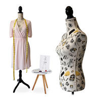 KREJČÍCKA pupa - viacfarebná, drevo/textil (41/175/34cm) - Relaxdays