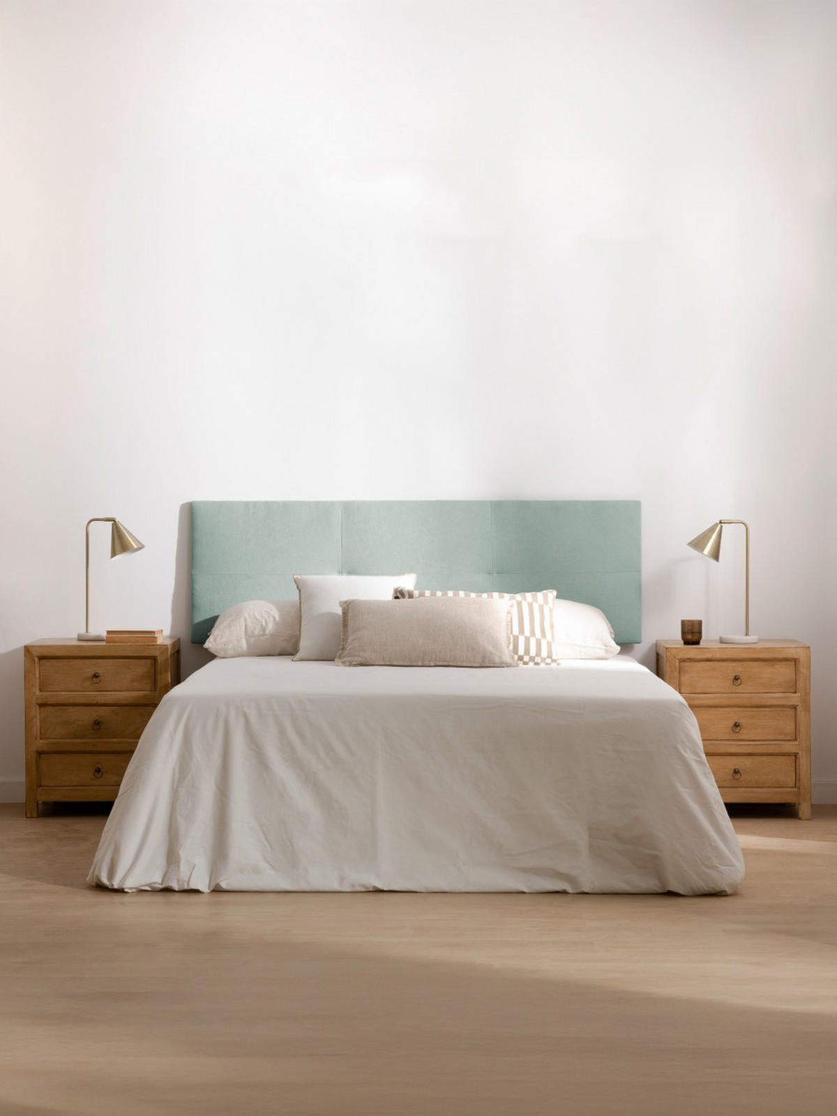 KOPFTEIL Ilan Minze 165 cm x 52 cm - Mintgrün, Textil (165/52/3cm) - Kenay Home