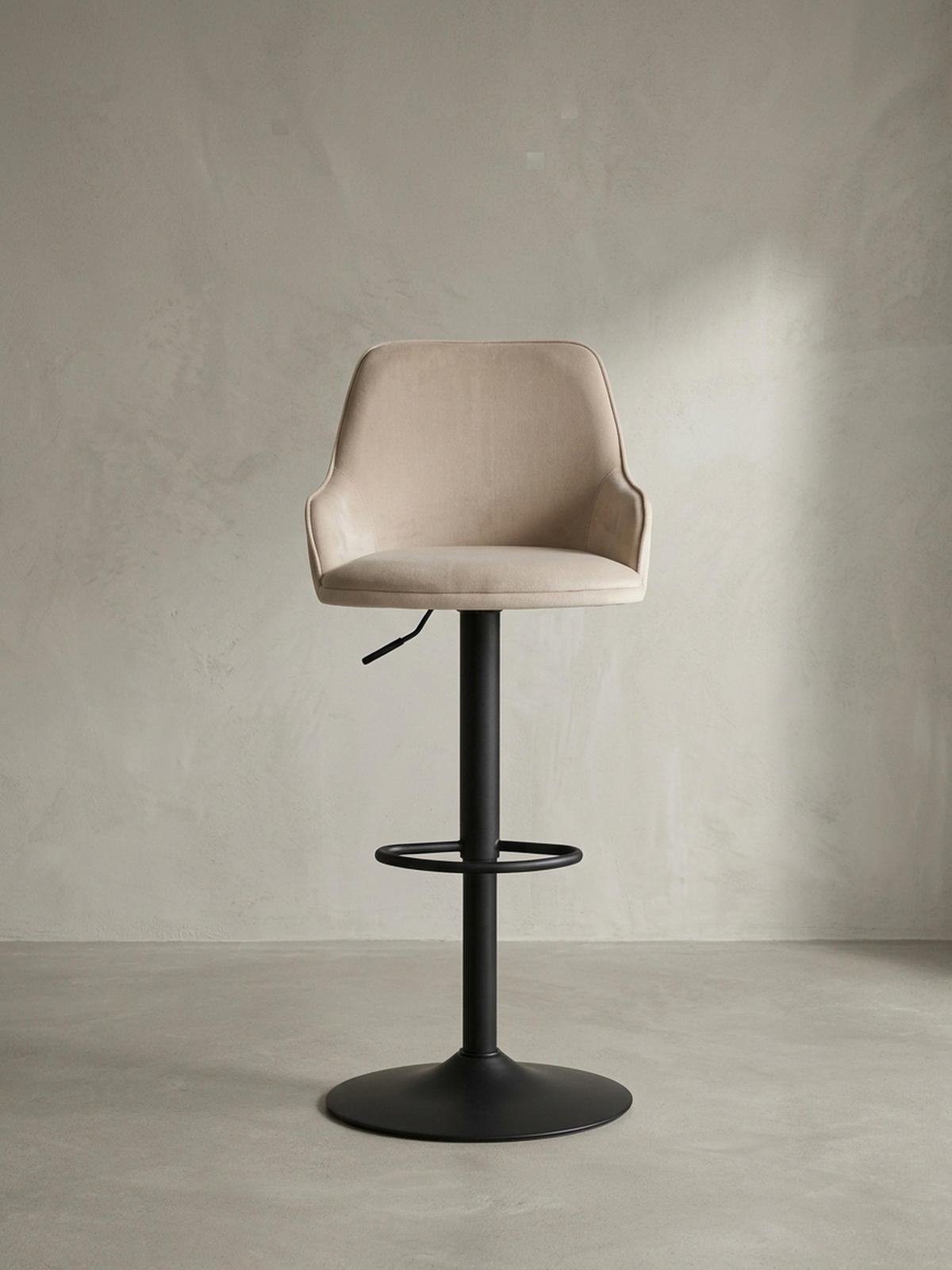 BARHOCKER Samt Lehne Höhenverstellbar Trompetenfuß Armlehne Gepolstert, Beige 45x45x106 cm - Beige/Schwarz, Textil/Metall (45/106/45cm) - KADIMA DESIGN