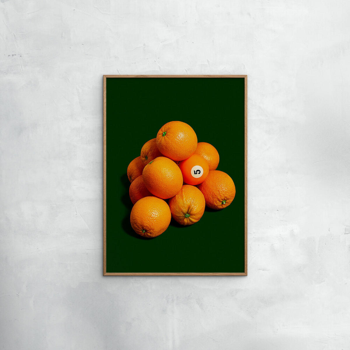 POSTER mit Rahmen Supermercat - Odd orange out - Eichefarben/Grün, Holz/Papier (50/70cm) - Poster&Frame