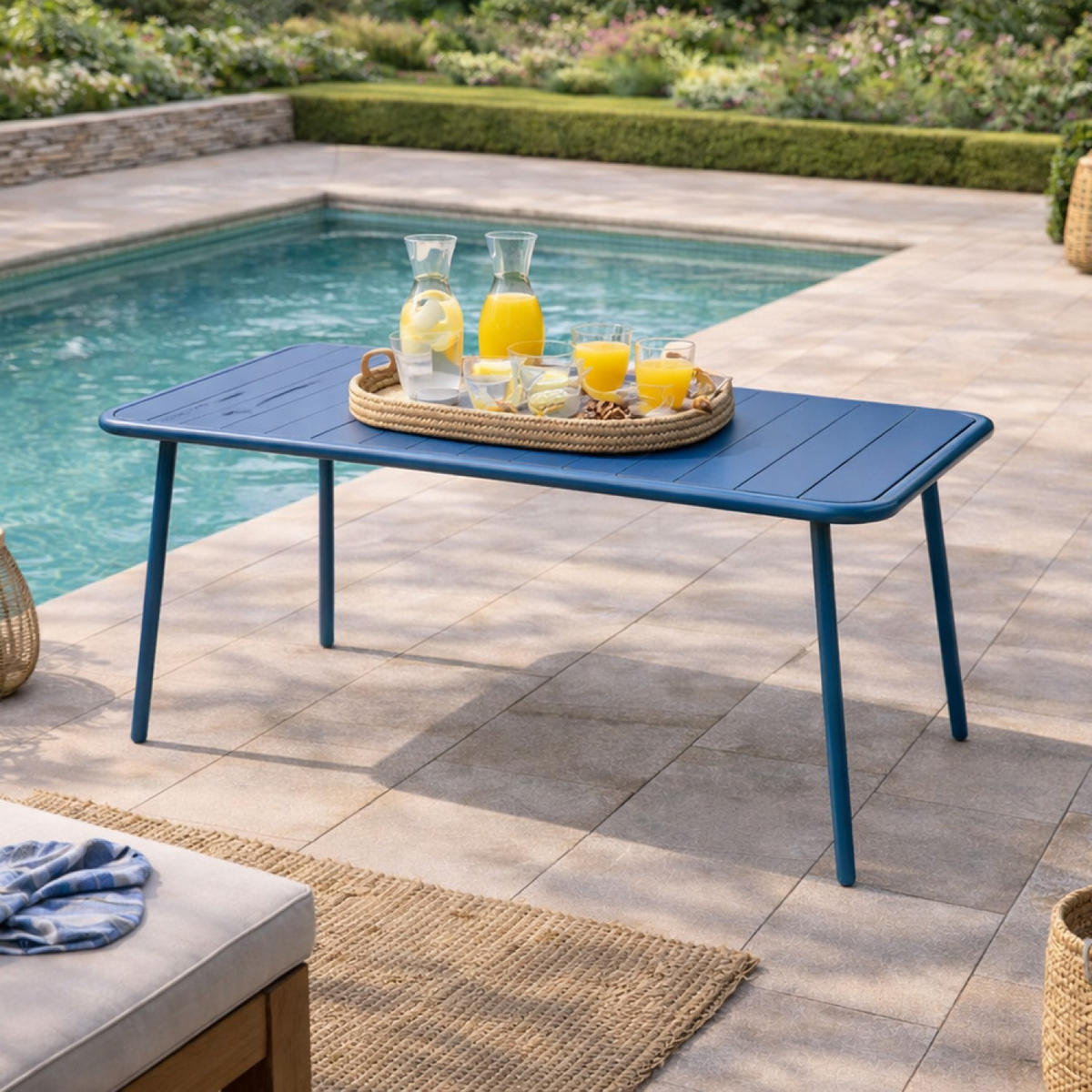 GARTENTISCH Bergame Blau für 6 Personen - Blau, Metall - Concept Usine