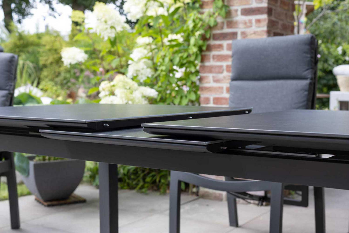 GARTENMÖBELSET Relaxsessel Merida + Hocker mit Tisch Tarifa 160/210 x 90 cm - Grau, Metall - Mr. Deko