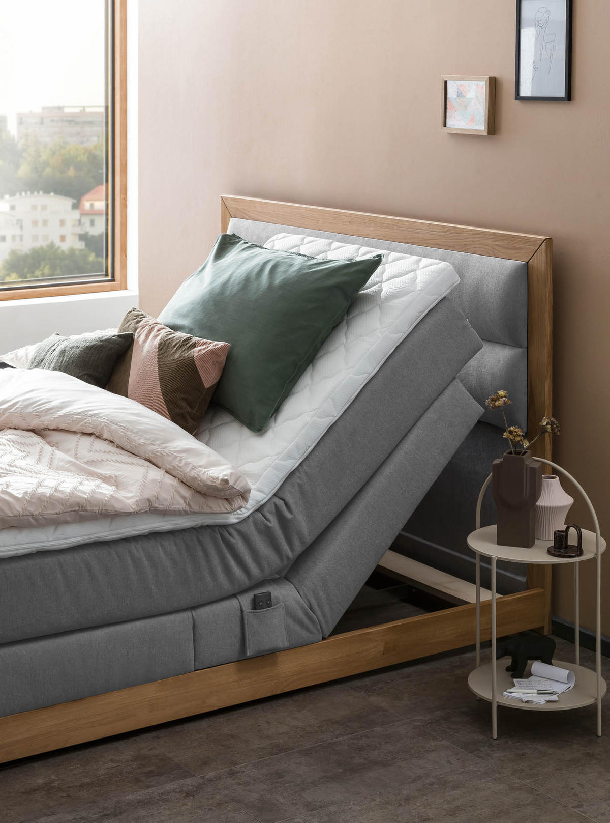BOXSPRINGBETT ELEKTRISCH VERSTELLBAR MODELA 180x200 Hellgrau H2 und H3 Motorbett in Eiche mit 7-Zonen Taschenfederkern Matratze inkl. Visco Topper - Hellgrau, Textil (180/200cm) - Belanoti