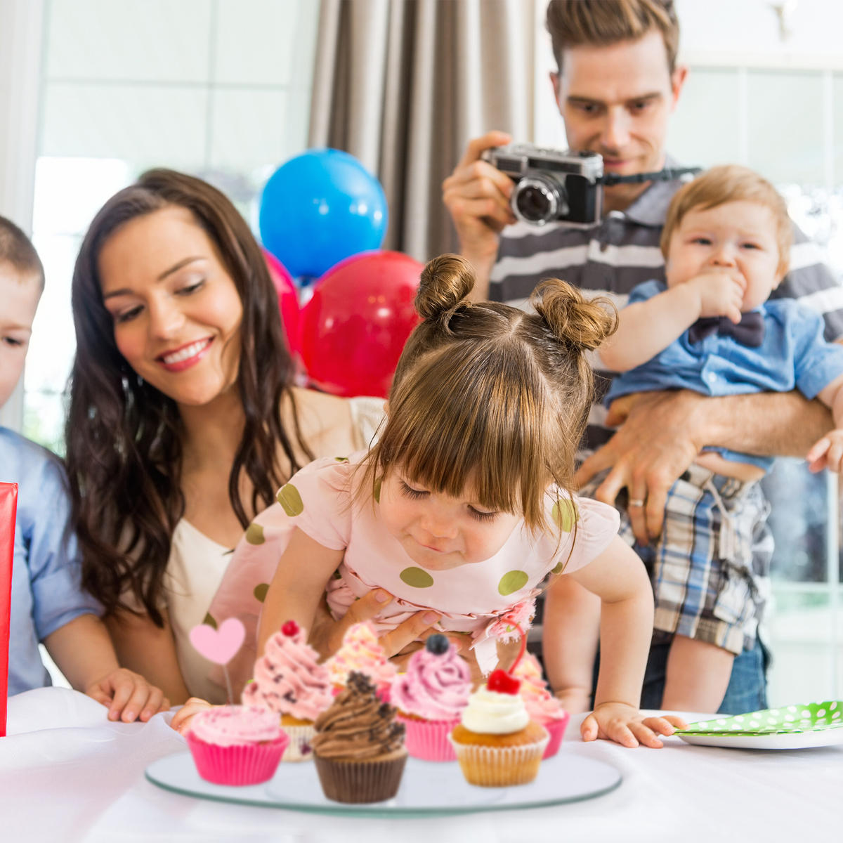 2XTORTENPLATTE - Transparent, Glas/Metall (30/7/30cm) - Relaxdays