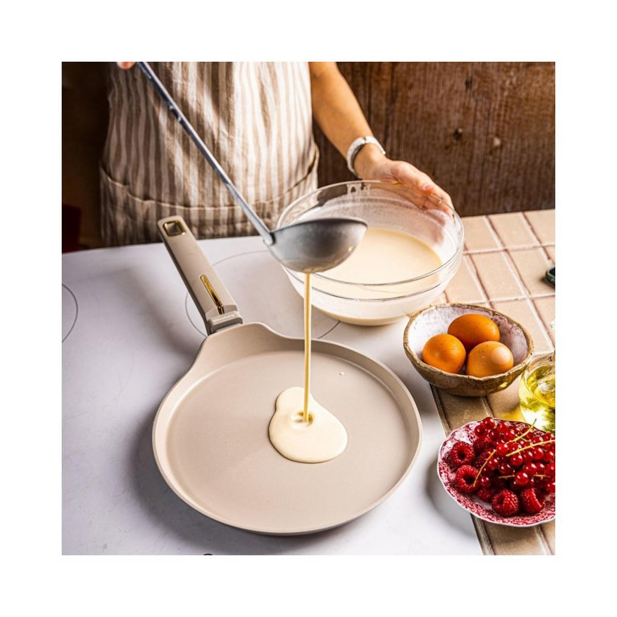 CRÊPEPFANNE Grau 24/24/1.7 cm 63860 - Grau, Metall (24cm) - Klausberg 