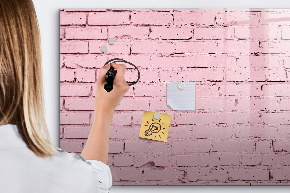 MAGNETTAFEL 100x70 Ziegelmauer - Pink, Glas (100/70/0.4cm) - TULUP