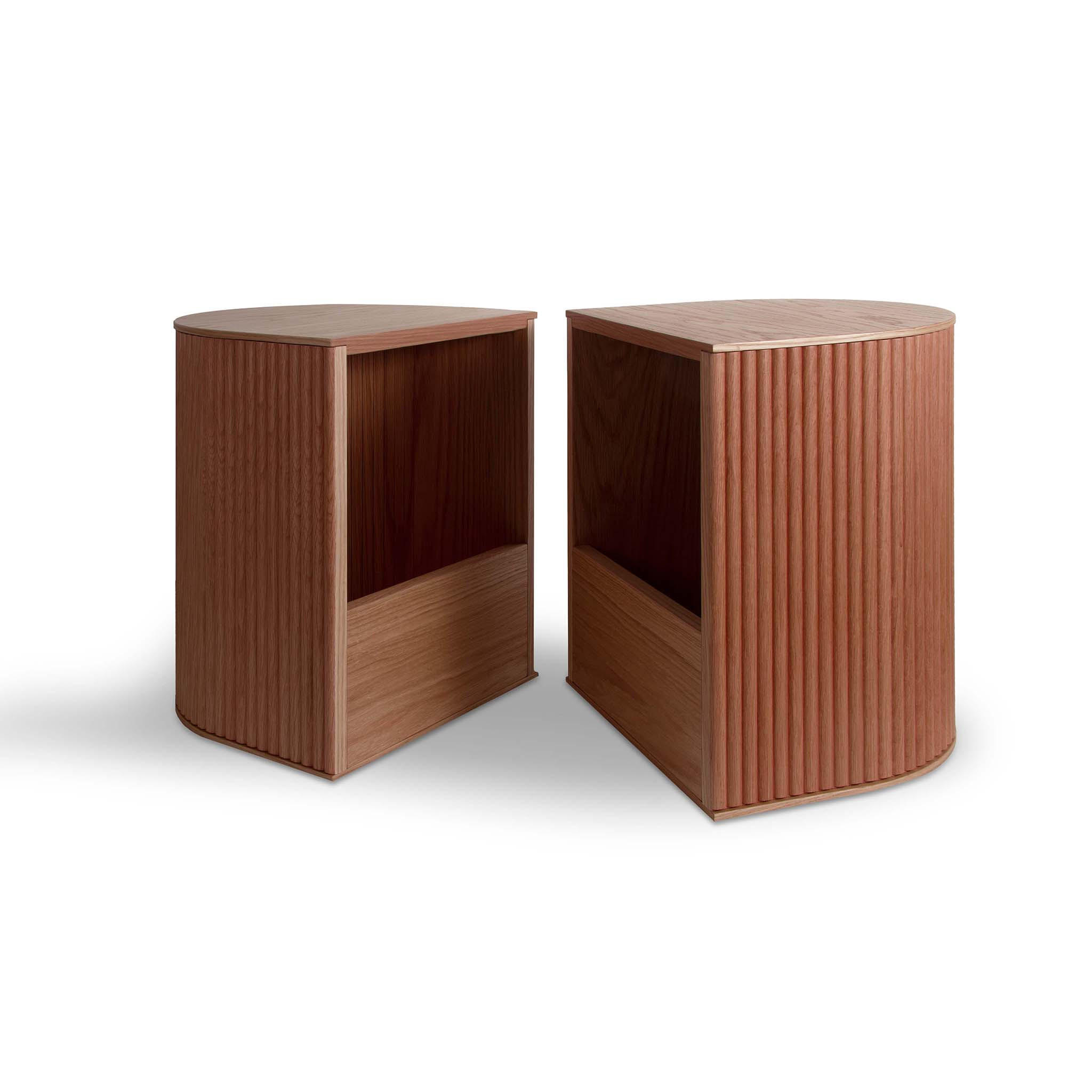 BEISTELLTISCH Duna Set mit 2 Hockern - Walnussfarben, Holz (32.8/70/45cm) - Woodendot