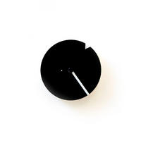 WANDUHR Schwarz 12/12 cm - Schwarz/Weiß, Holzwerkstoff (12/12/4cm) - ONZENO