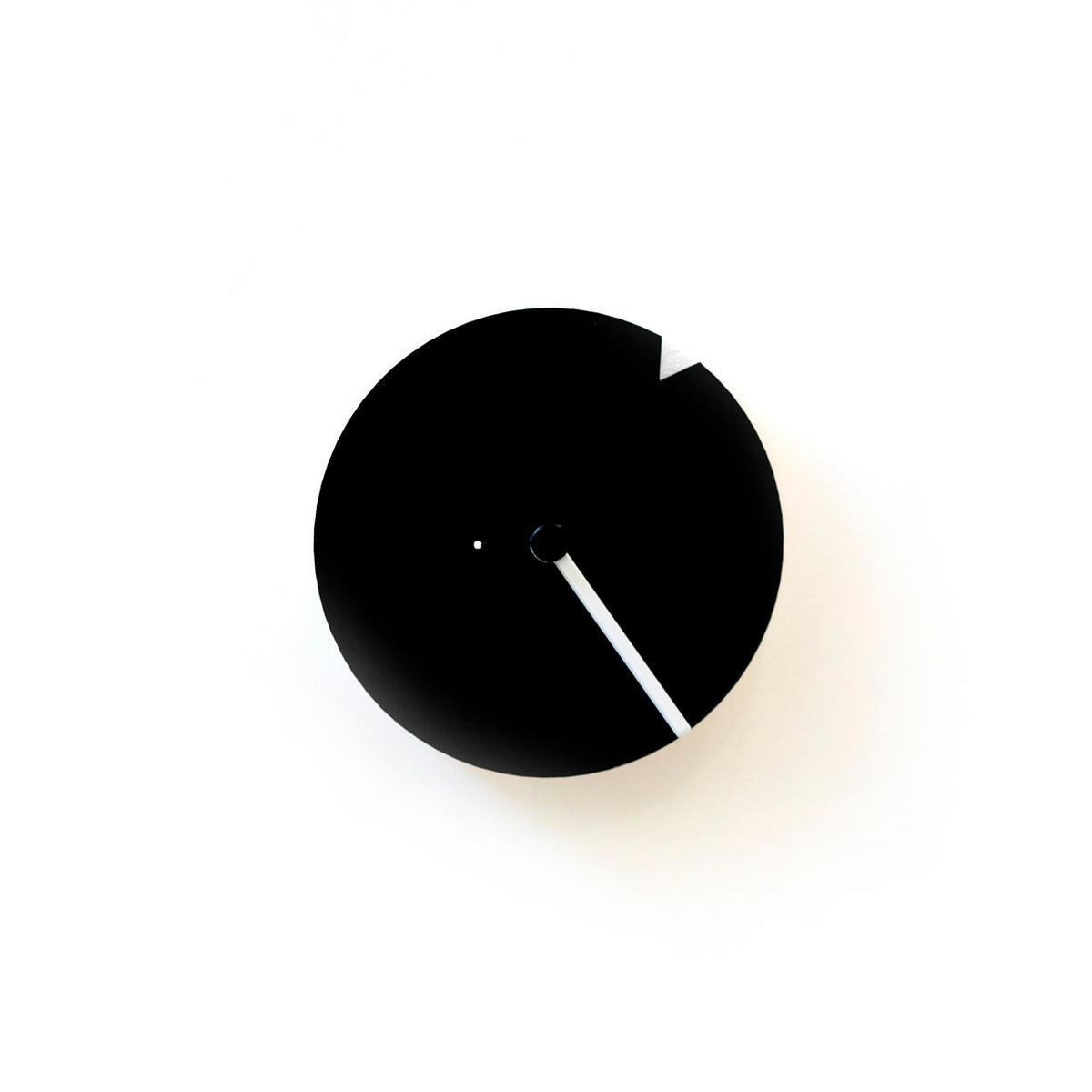 WANDUHR Schwarz 12/12 cm - Schwarz/Weiß, Holzwerkstoff (12/12/4cm) - ONZENO
