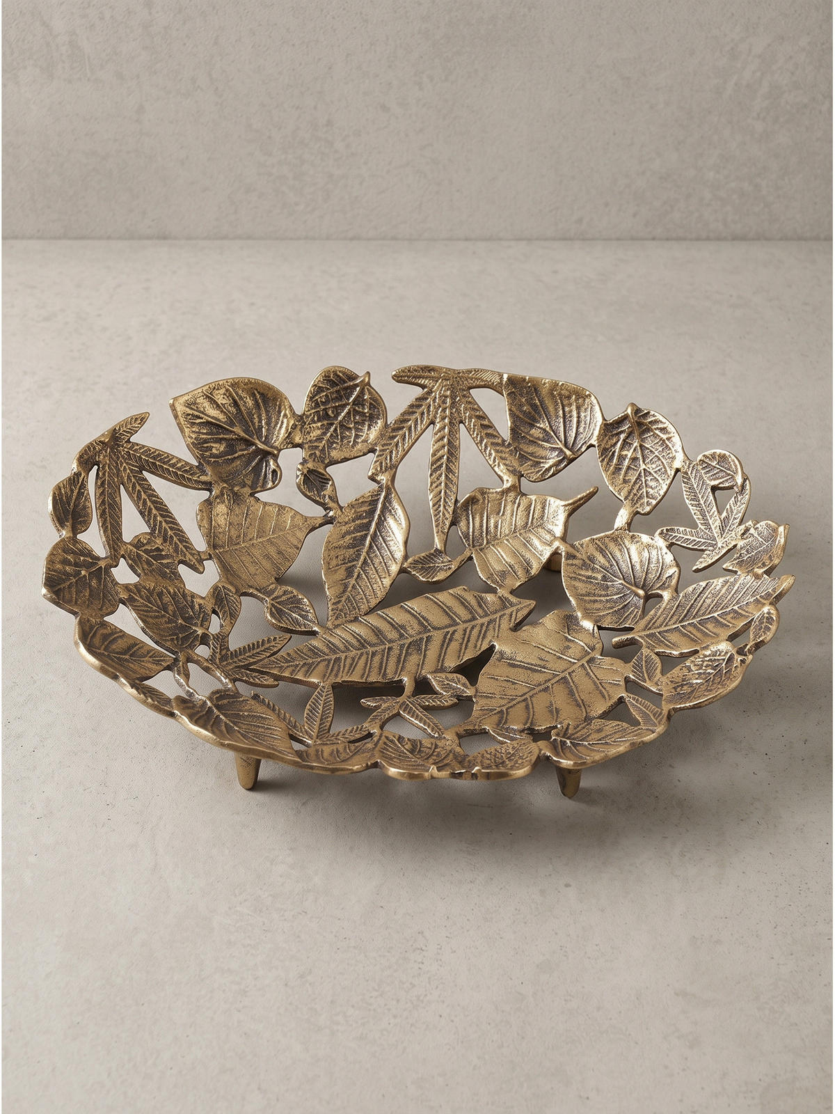 DEKOSCHALE RECANATI, Aluminium, handgefertigt, Gold, 49 x 31 x 8 cm - Goldfarben, Metall (8cm) - KADIMA DESIGN