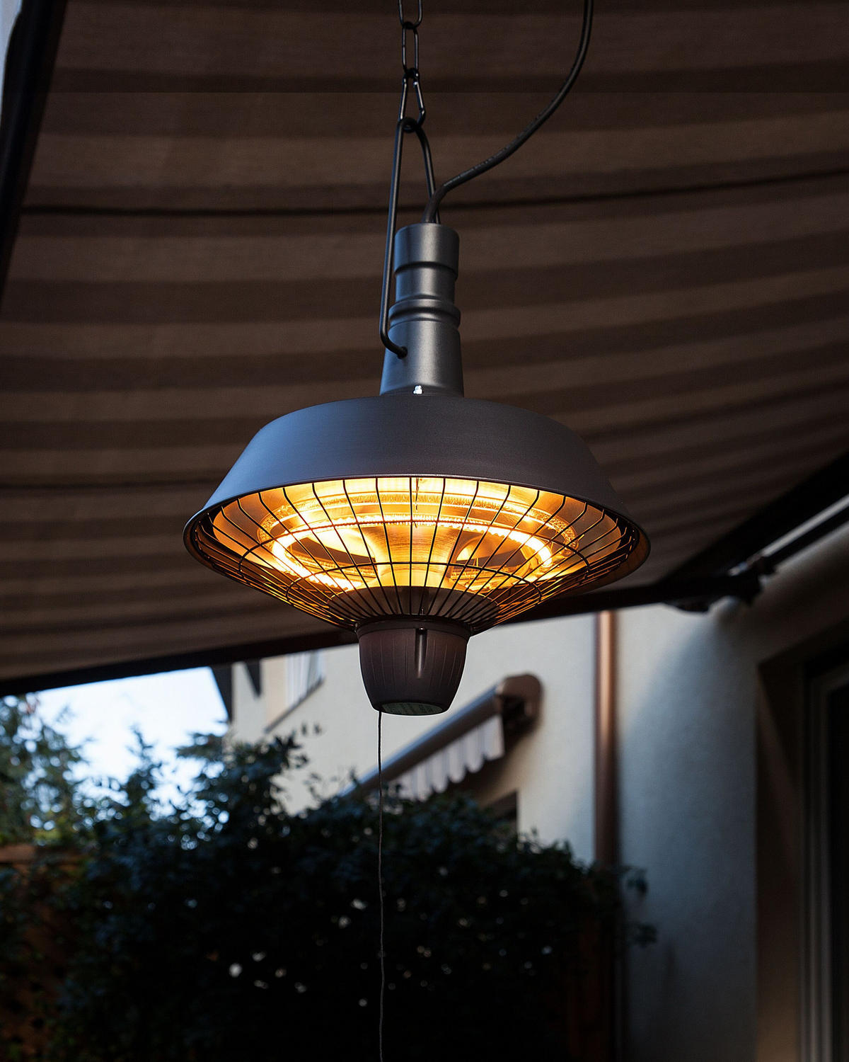 TERRASSENSTRAHLER Schwarz Amiata - Schwarz, Metall (36/49/36cm) - Beliani