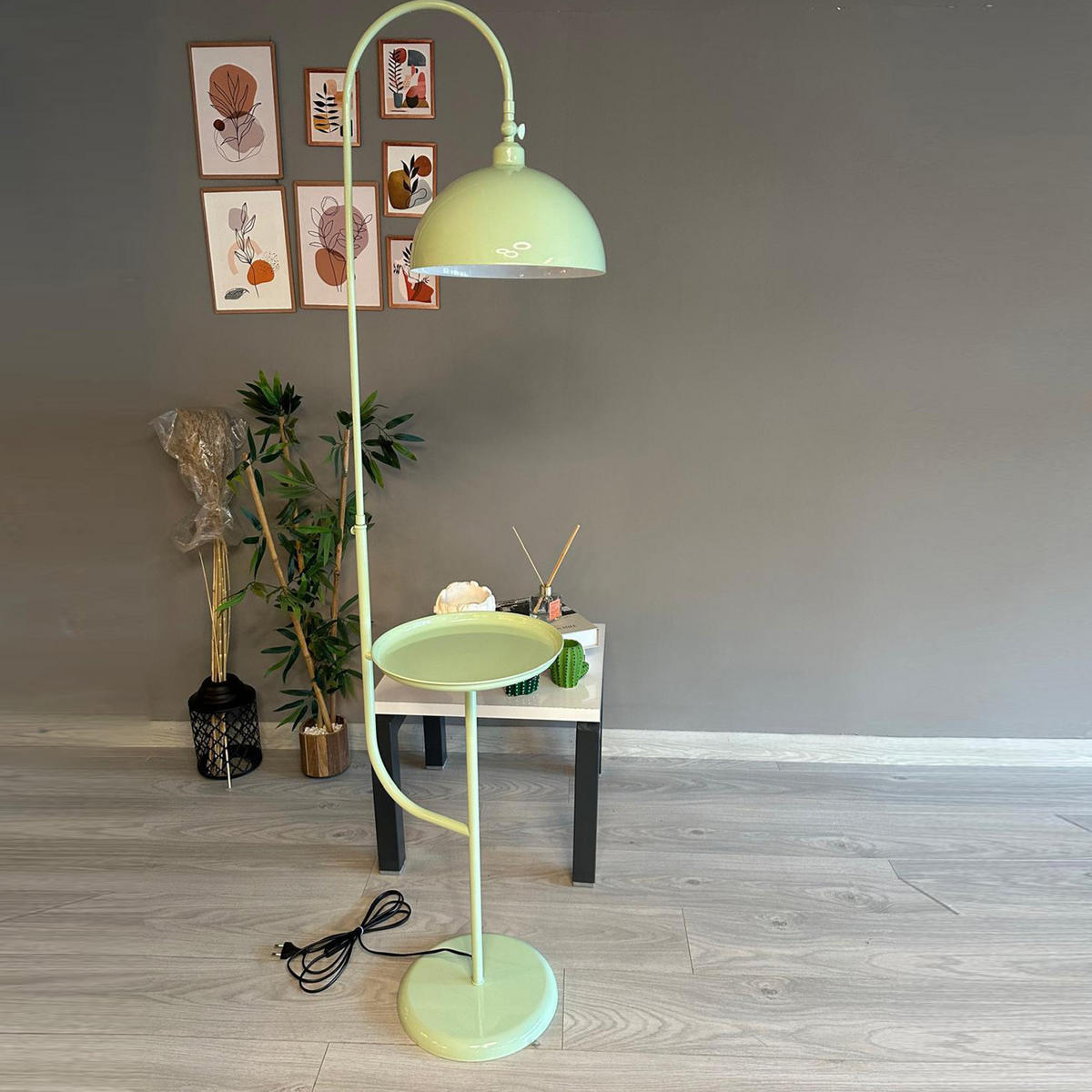 STEHLAMPE Gorkiede aus Metall mit Dimmer und Ablage - Mintgrün, Metall (37/37/170cm) - Bamyum